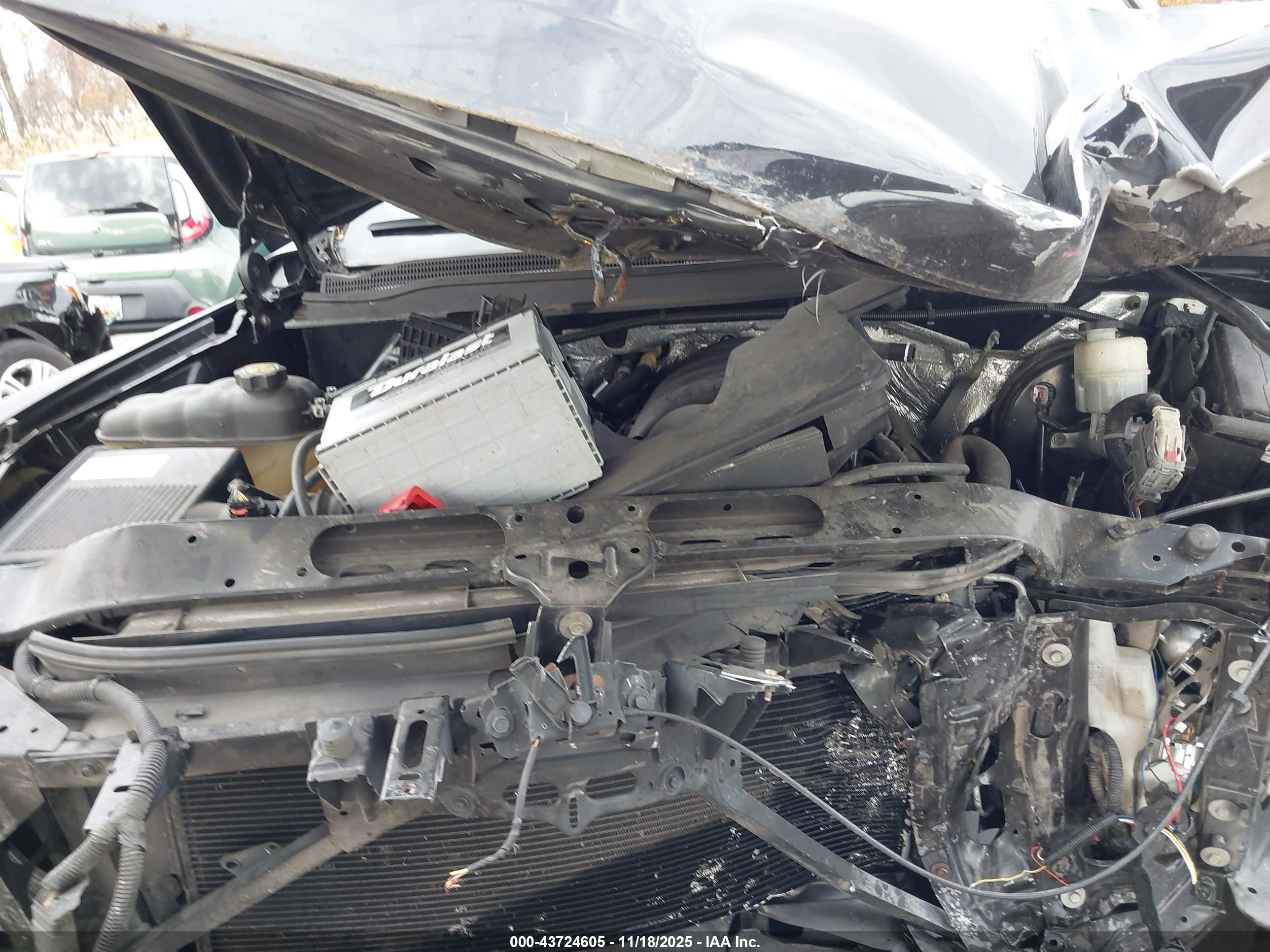 GMC YUKON image 10