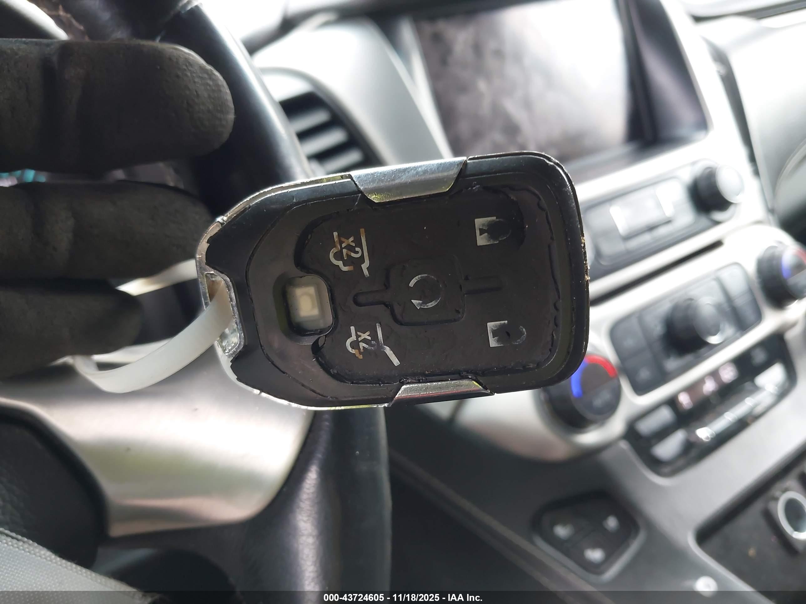 GMC YUKON image 11