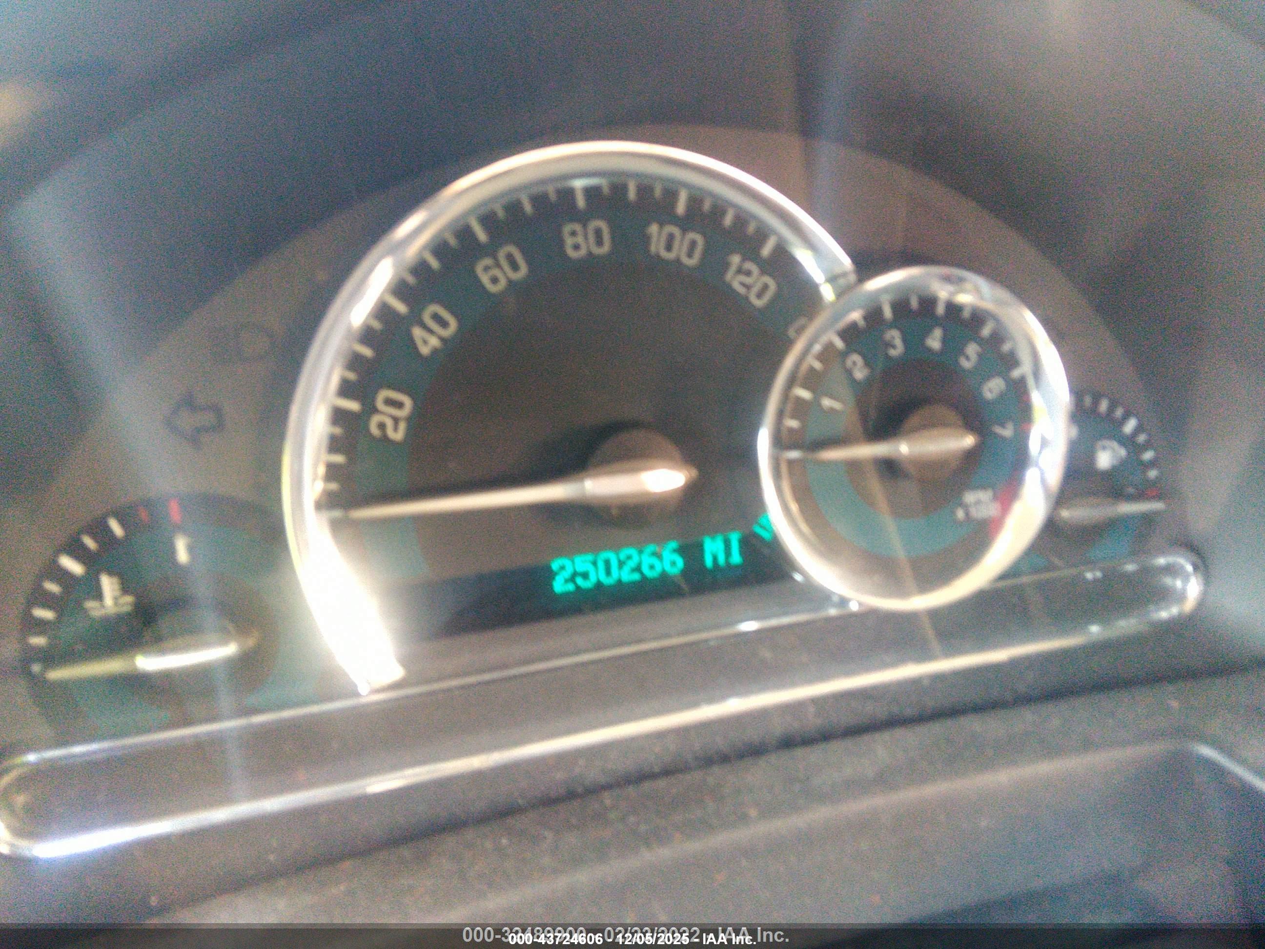 CHEVROLET HHR image 7