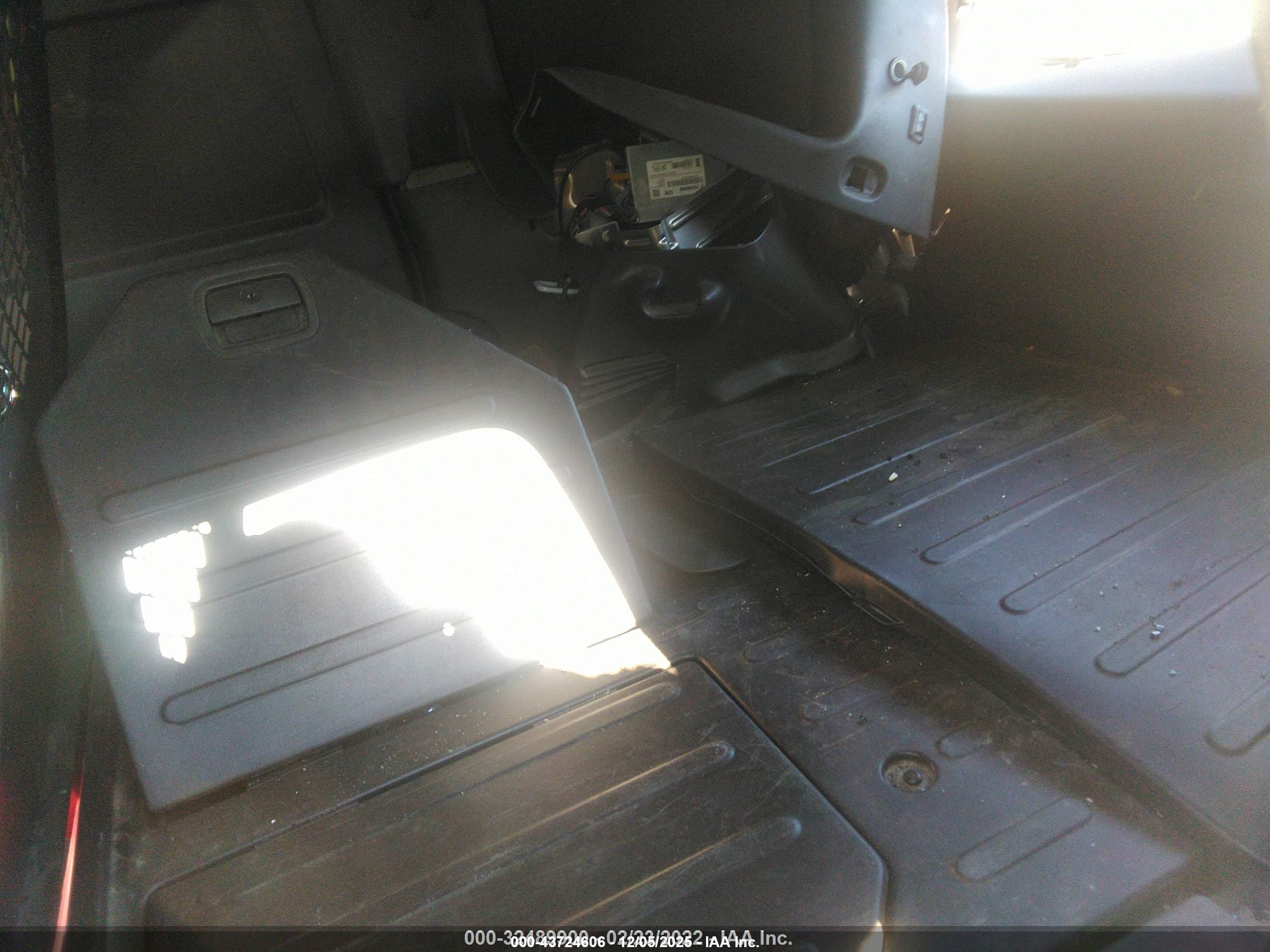 CHEVROLET HHR image 8
