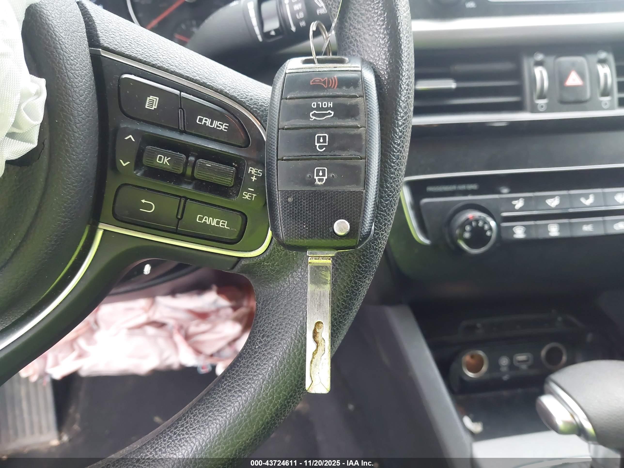 KIA OPTIMA image 11