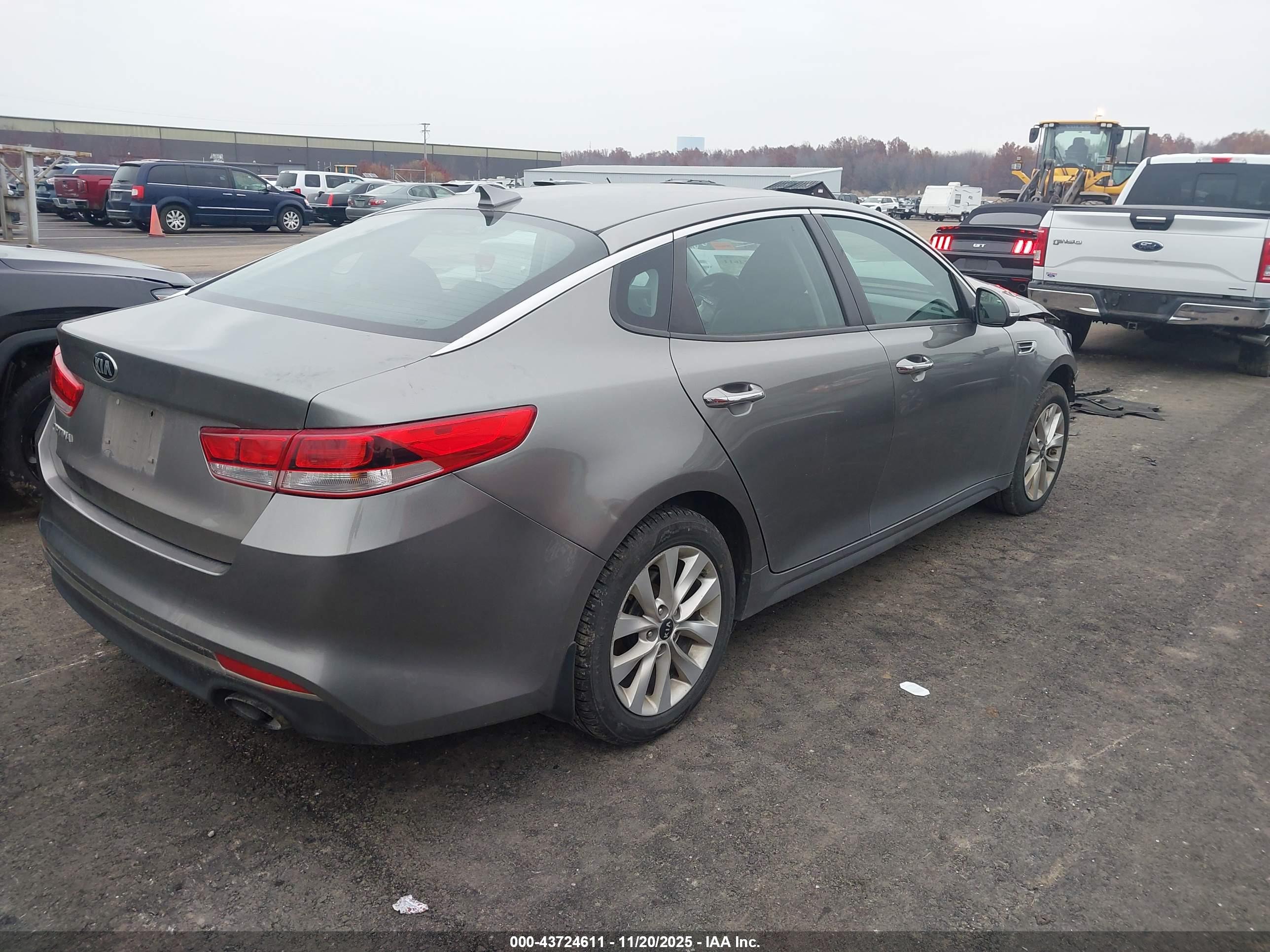 KIA OPTIMA image 4
