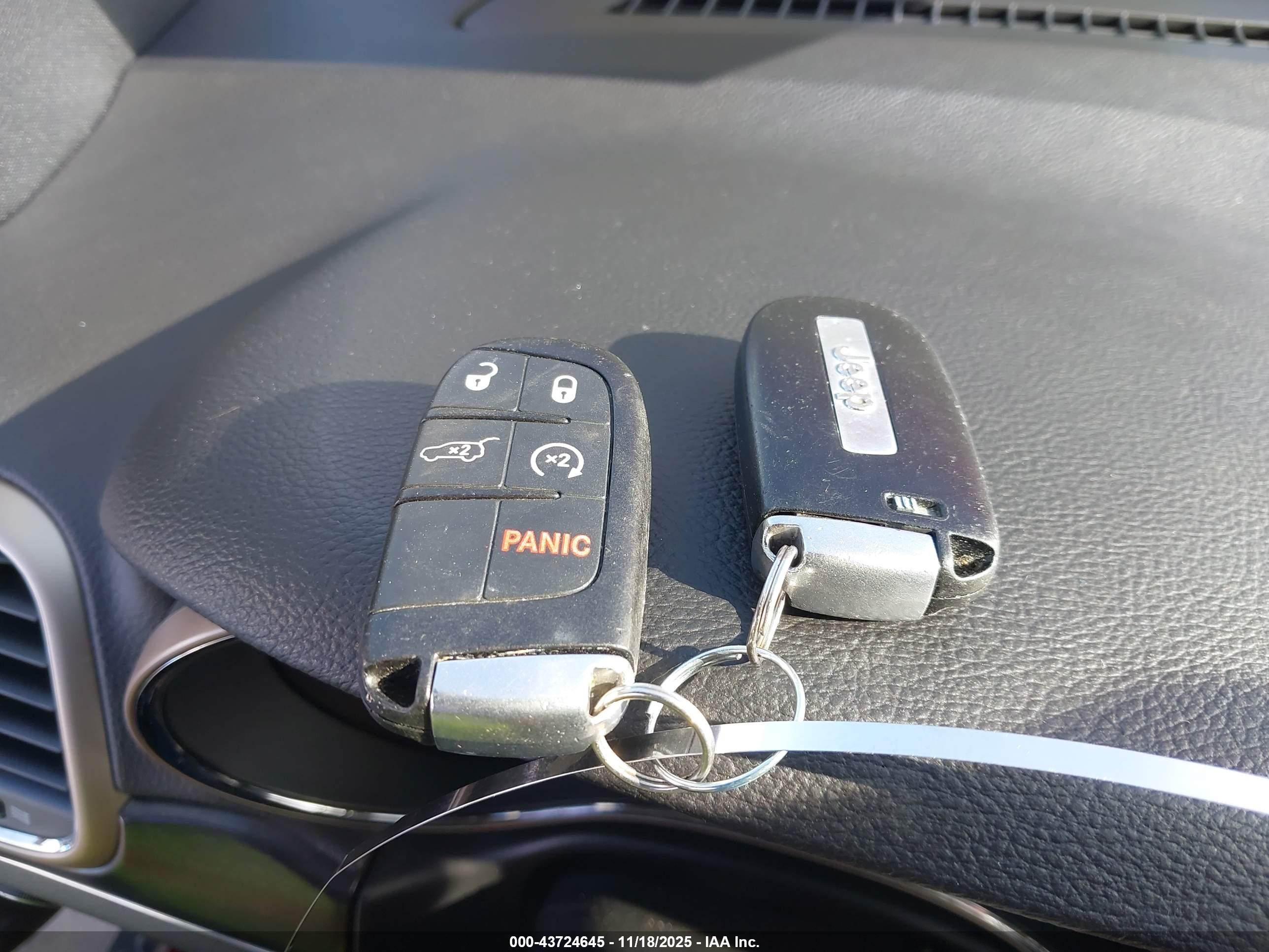 JEEP GRAND image 11
