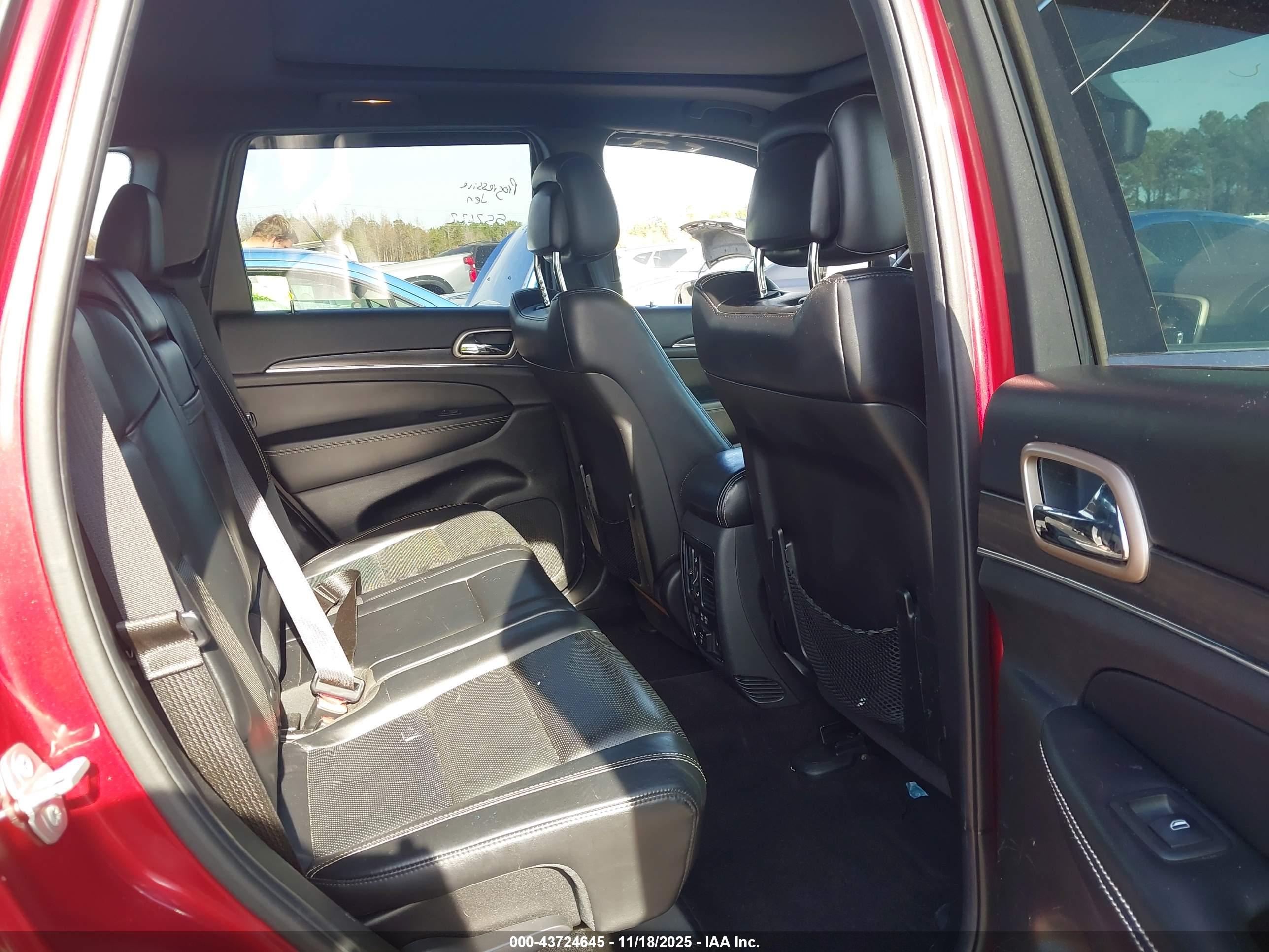JEEP GRAND image 8