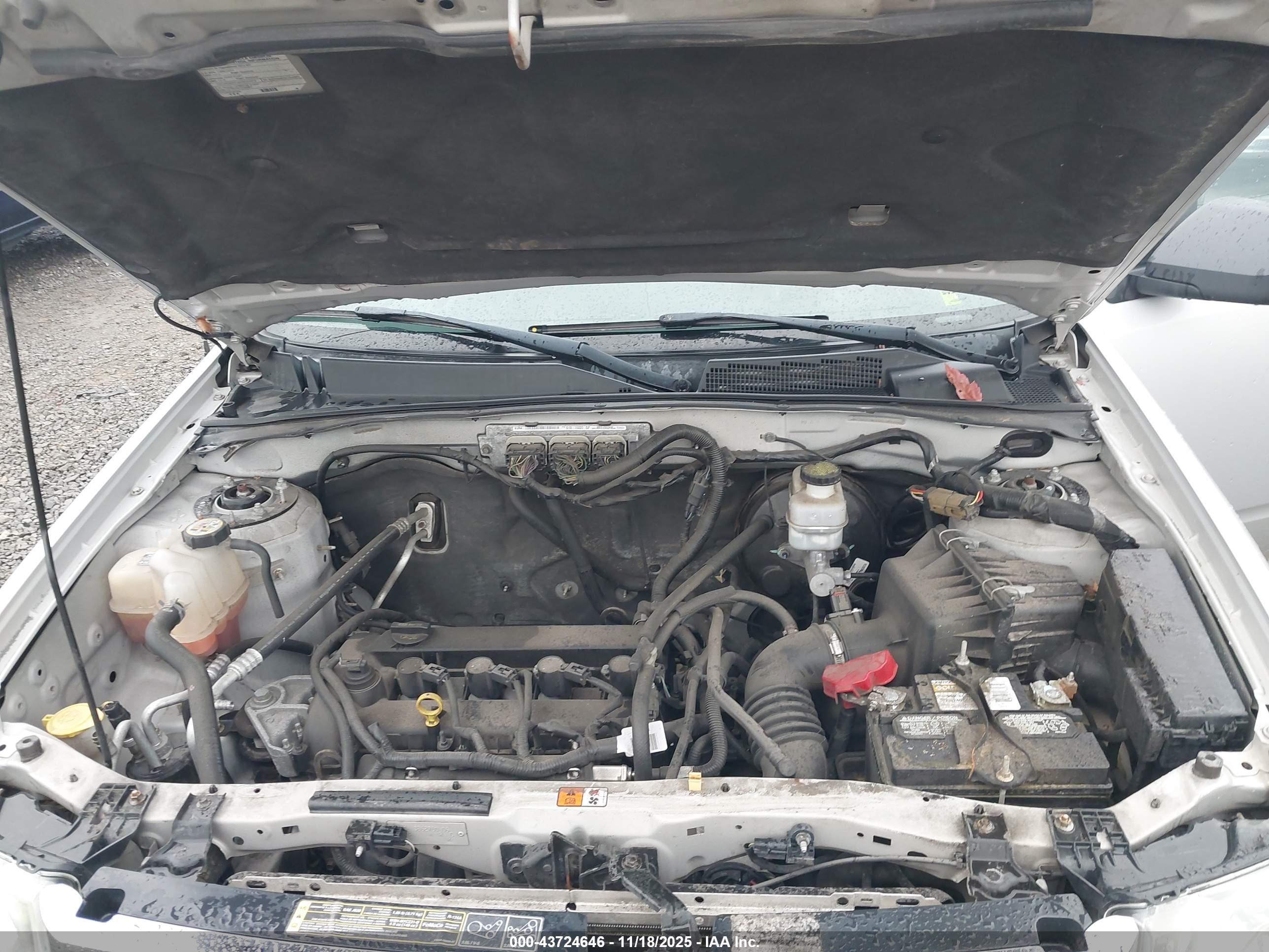 FORD ESCAPE image 10