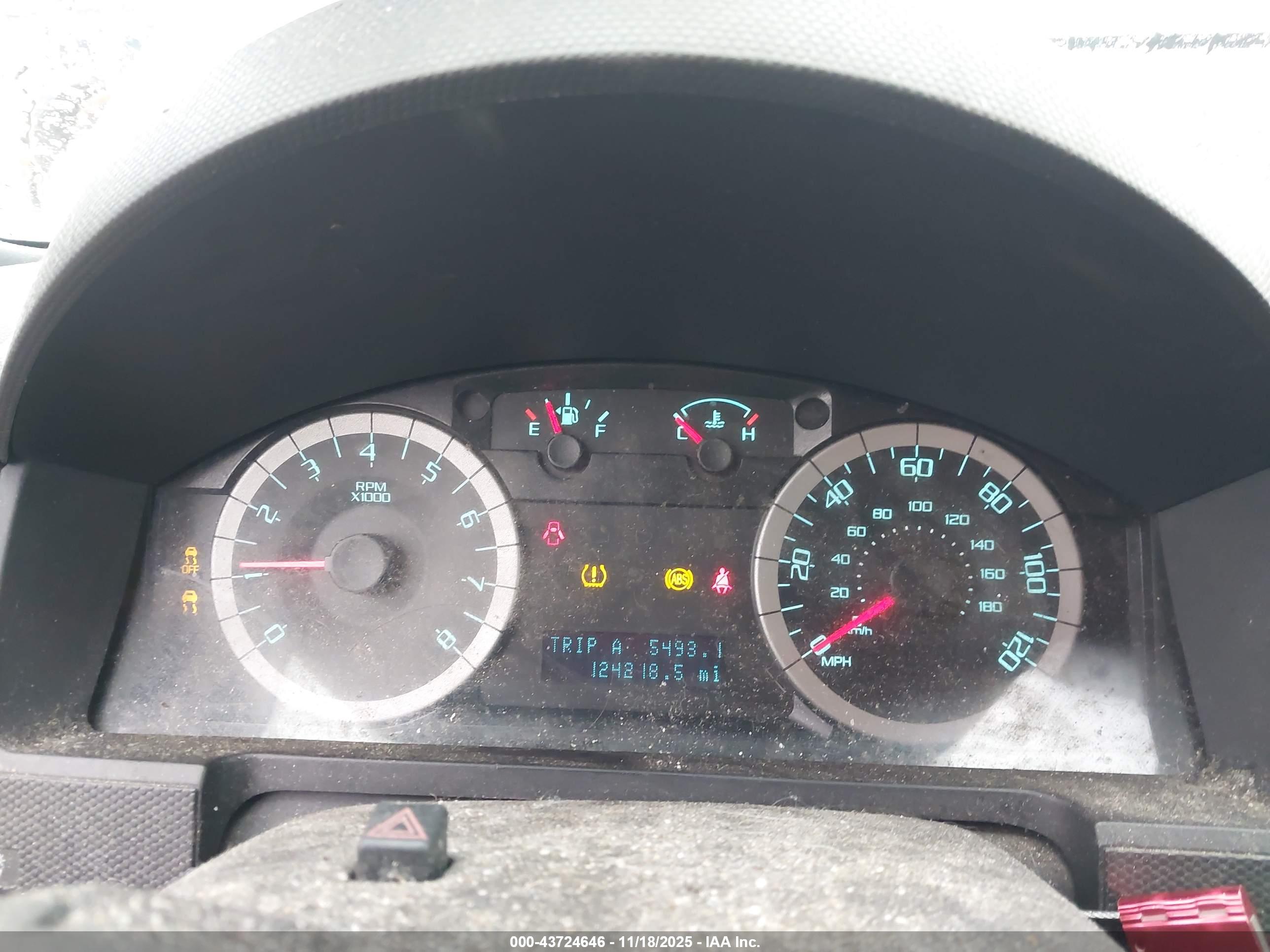 FORD ESCAPE image 7