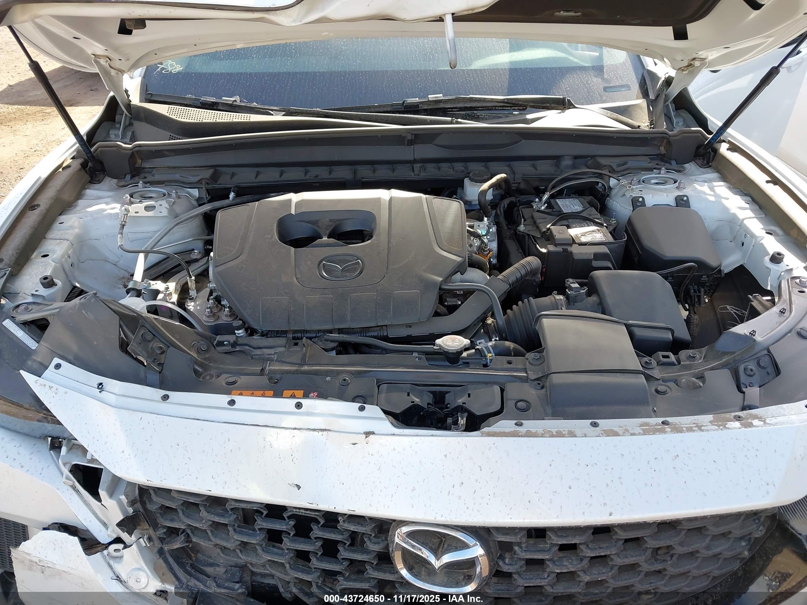 MAZDA CX-50 image 10