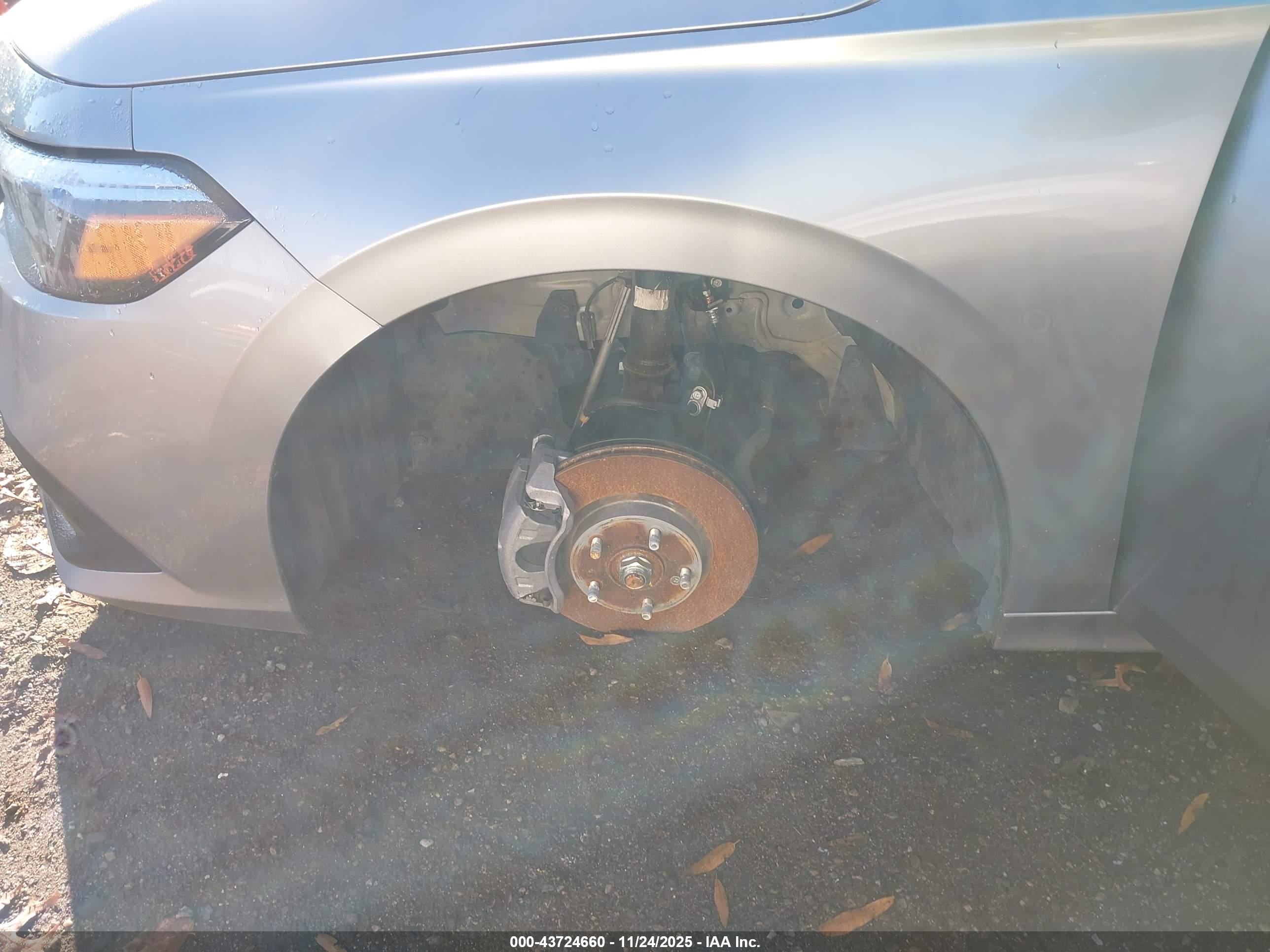 HONDA CIVIC image 6