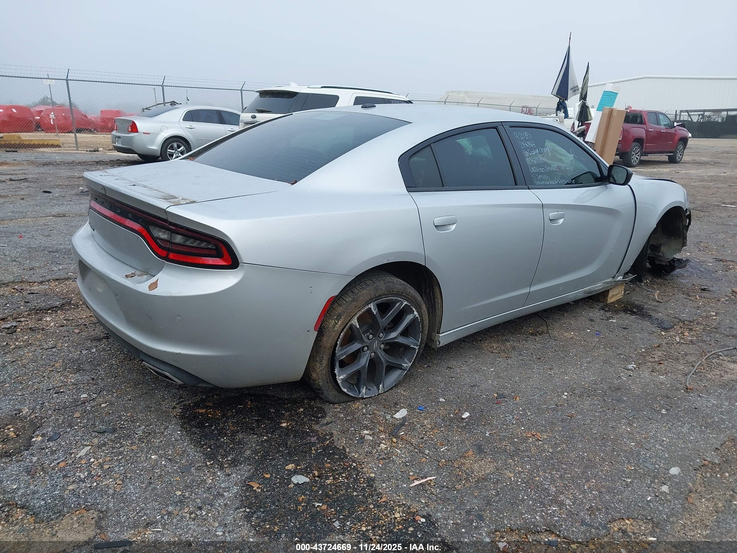 DODGE CHARGER image 4