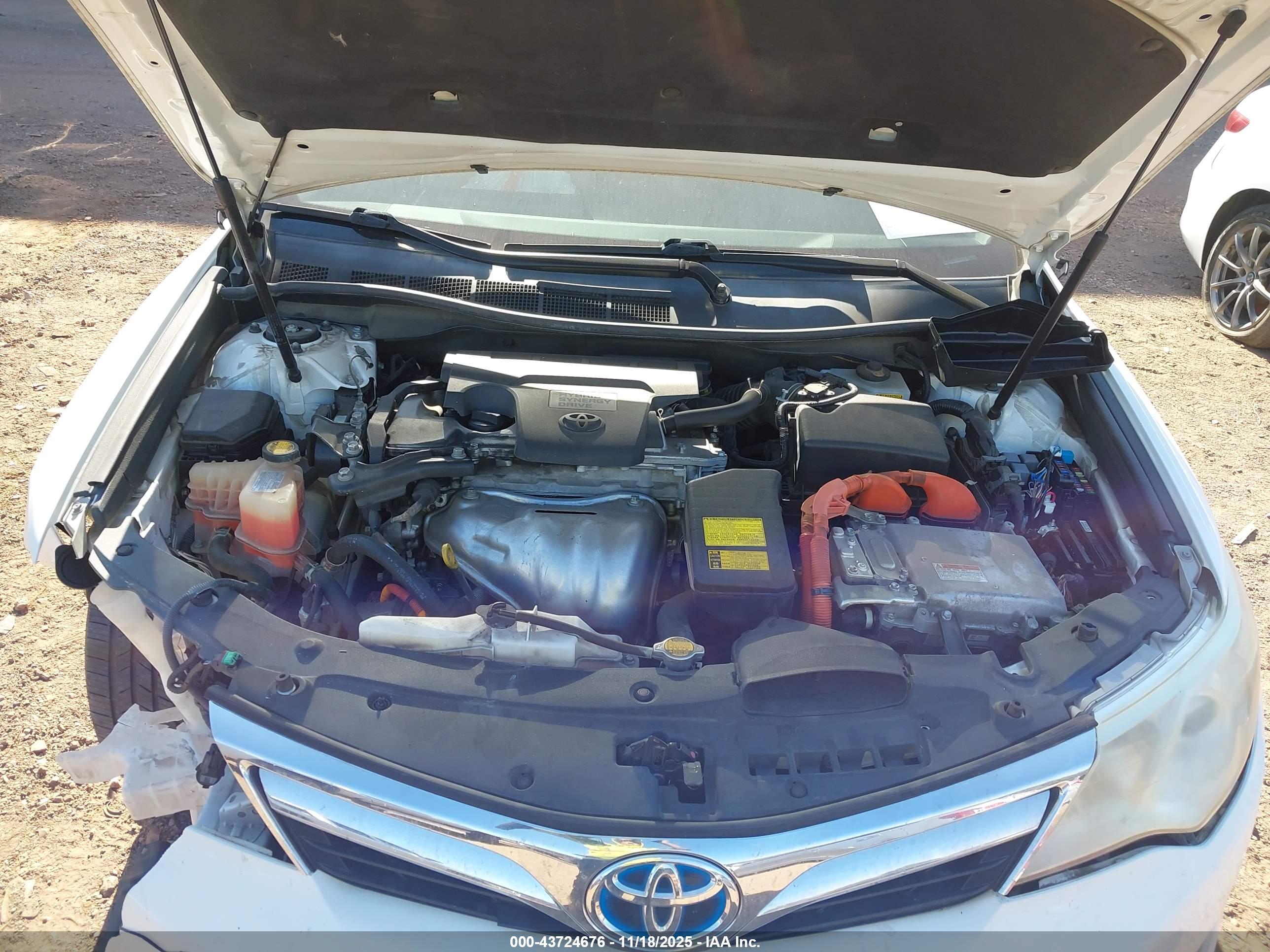 TOYOTA CAMRY image 10