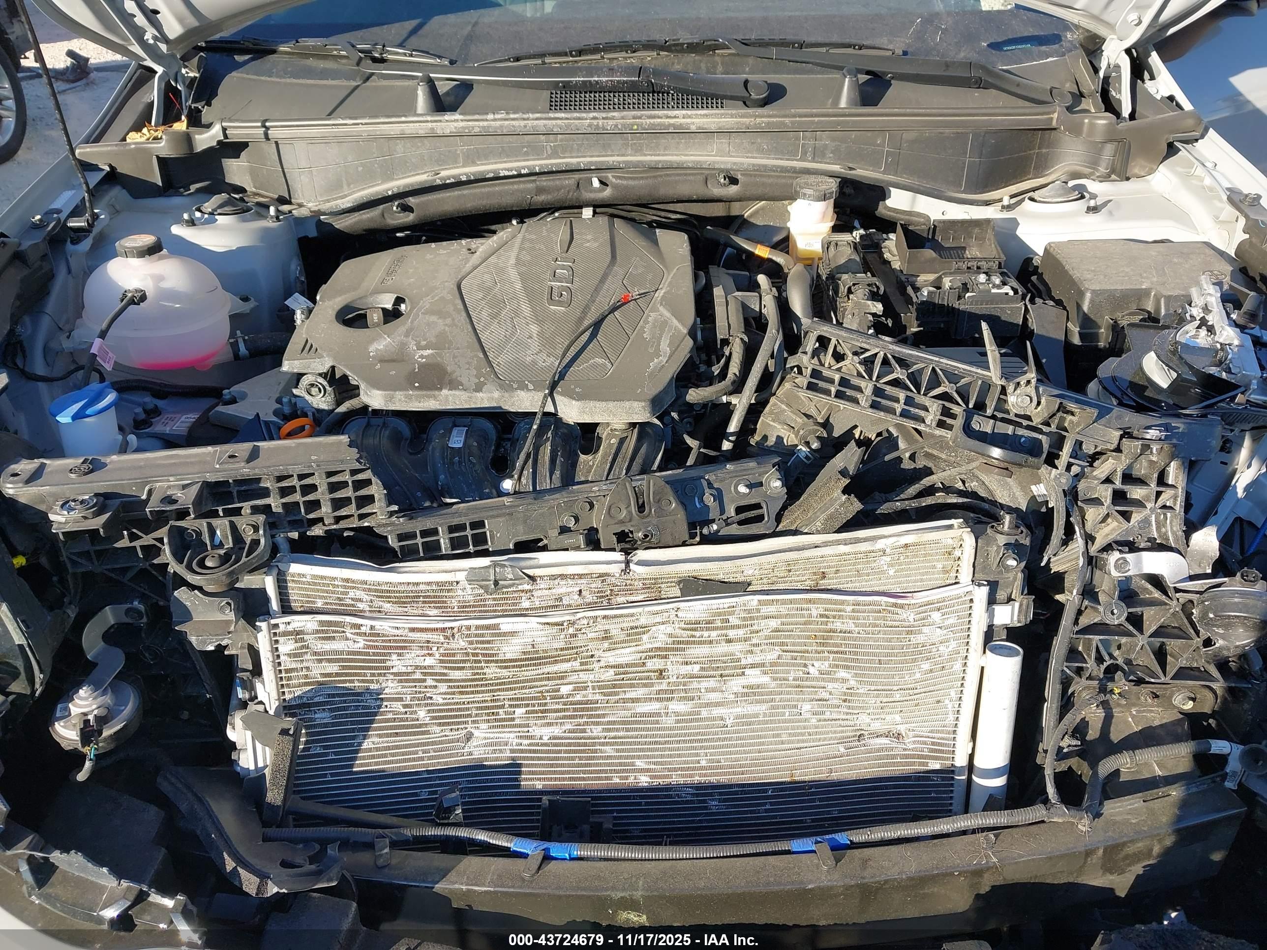 KIA SPORTAGE image 10