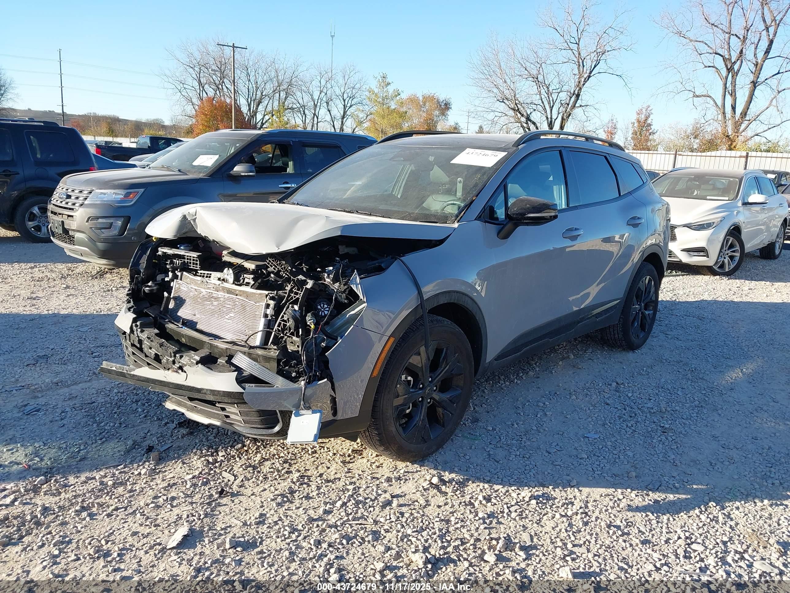 KIA SPORTAGE image 2