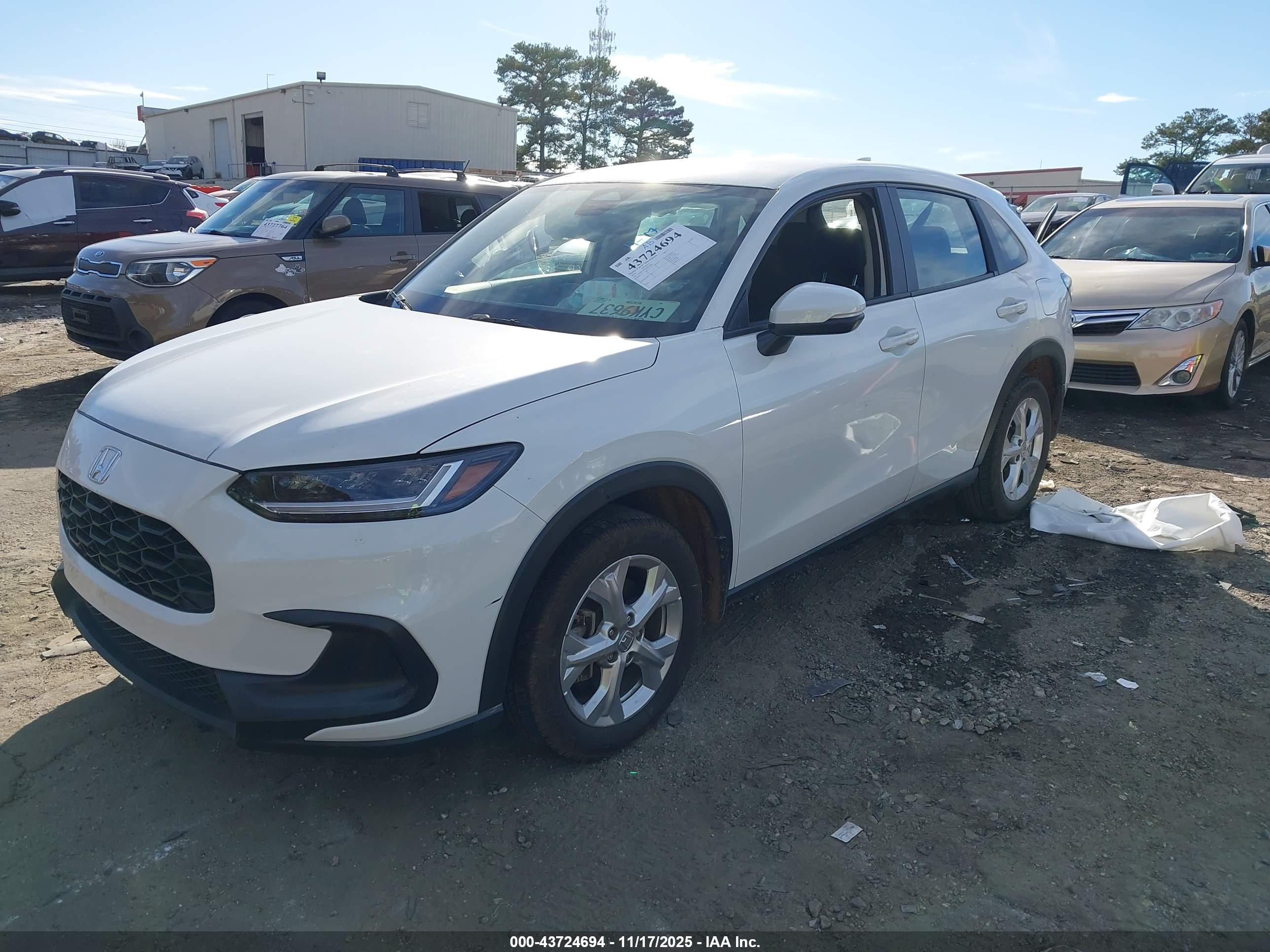 HONDA HR-V image 2