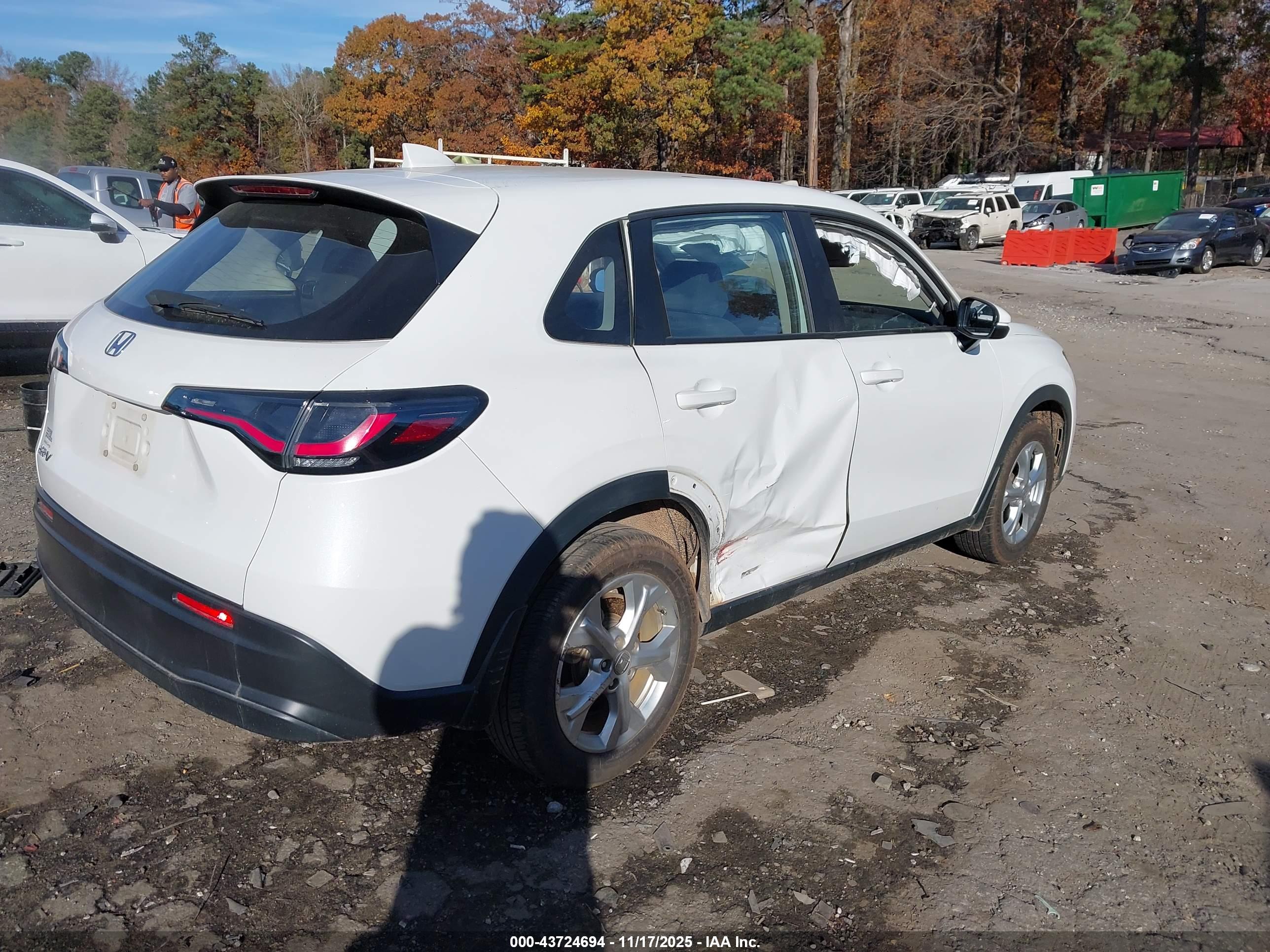 HONDA HR-V image 4