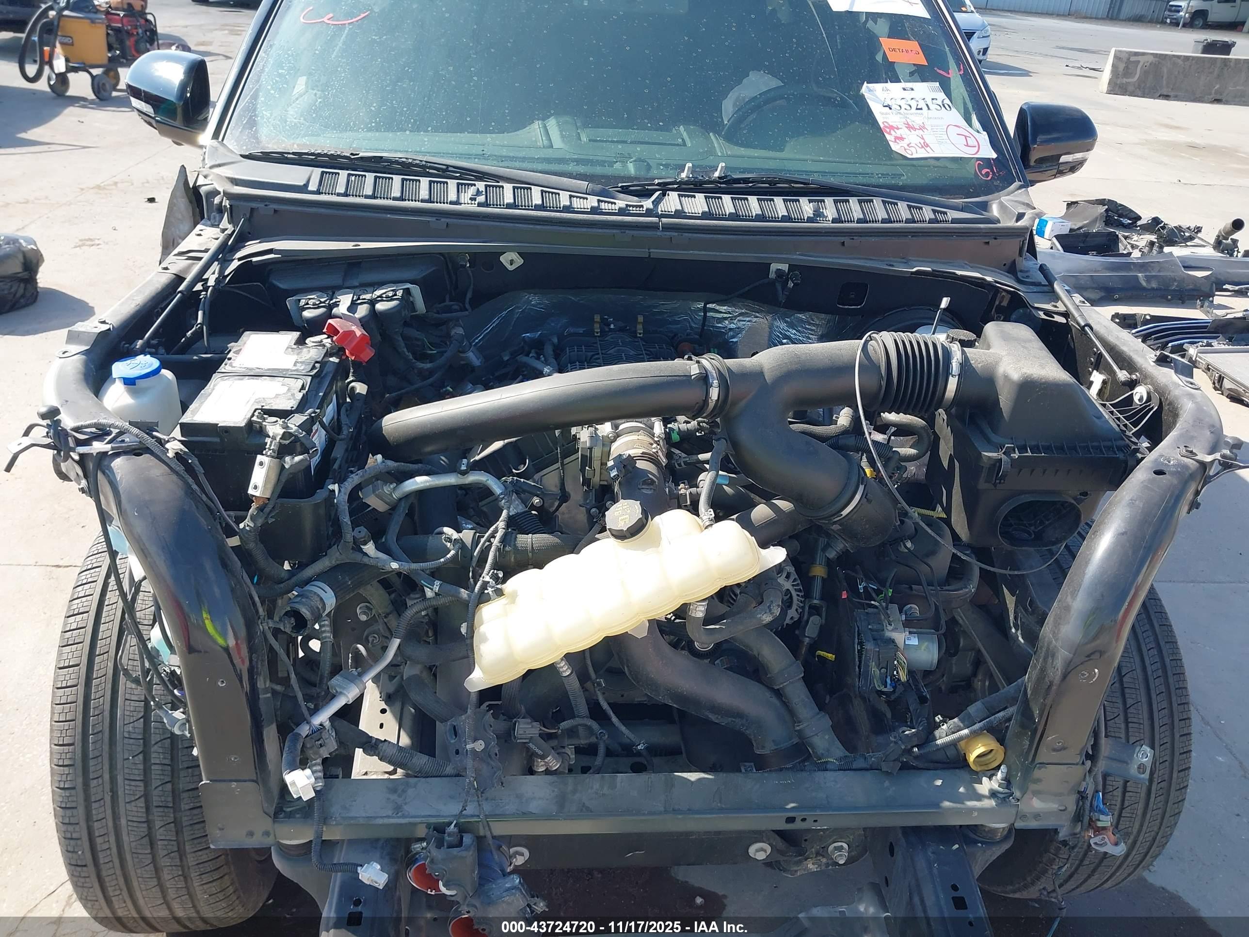 FORD EXPEDITION image 10