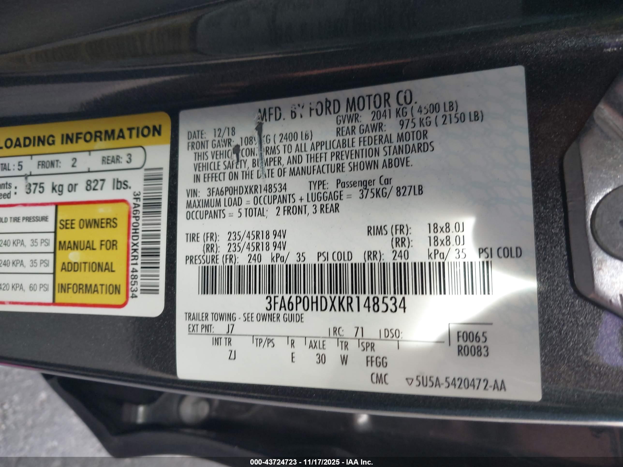 FORD FUSION image 9