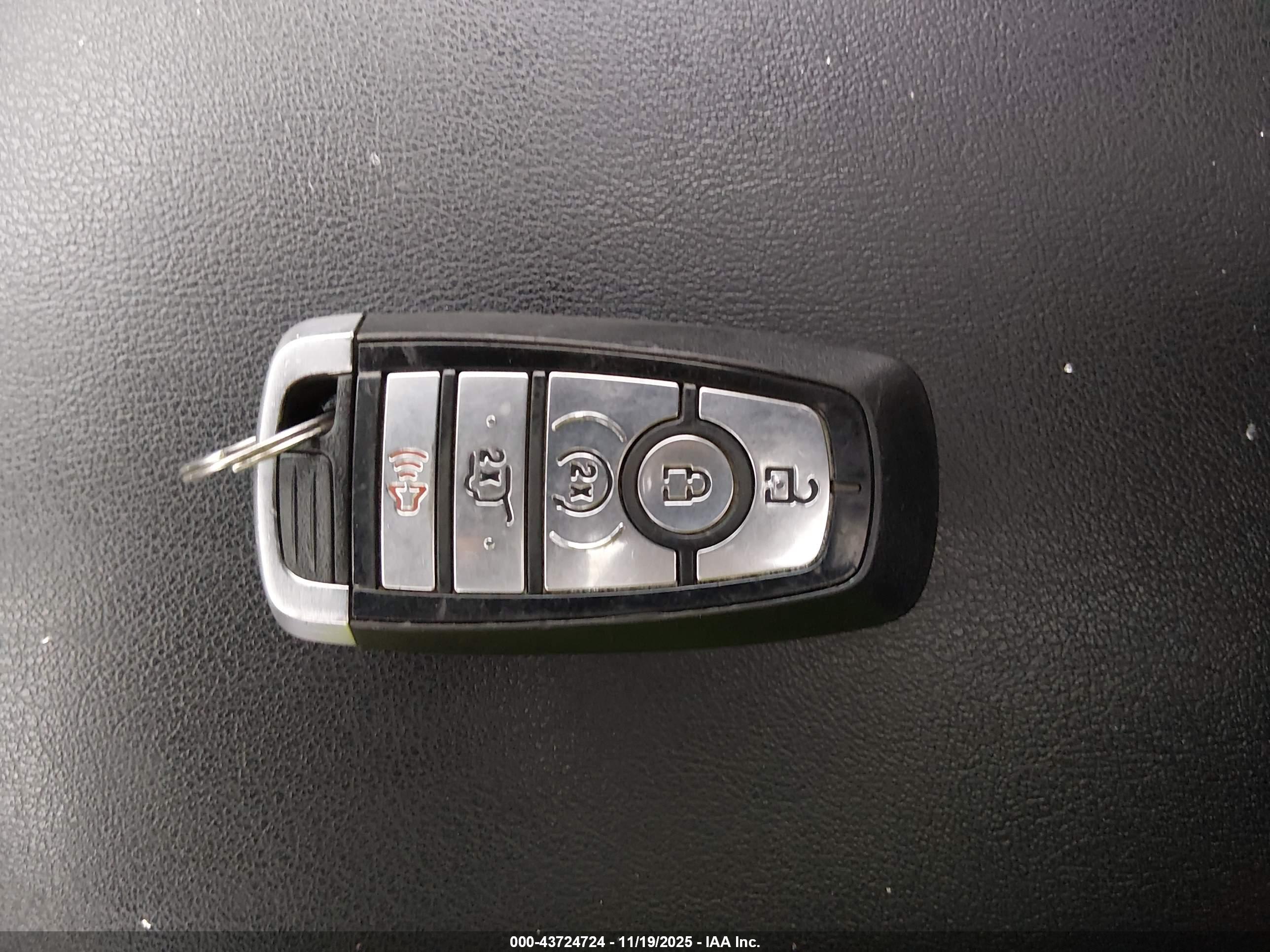 FORD EDGE image 11