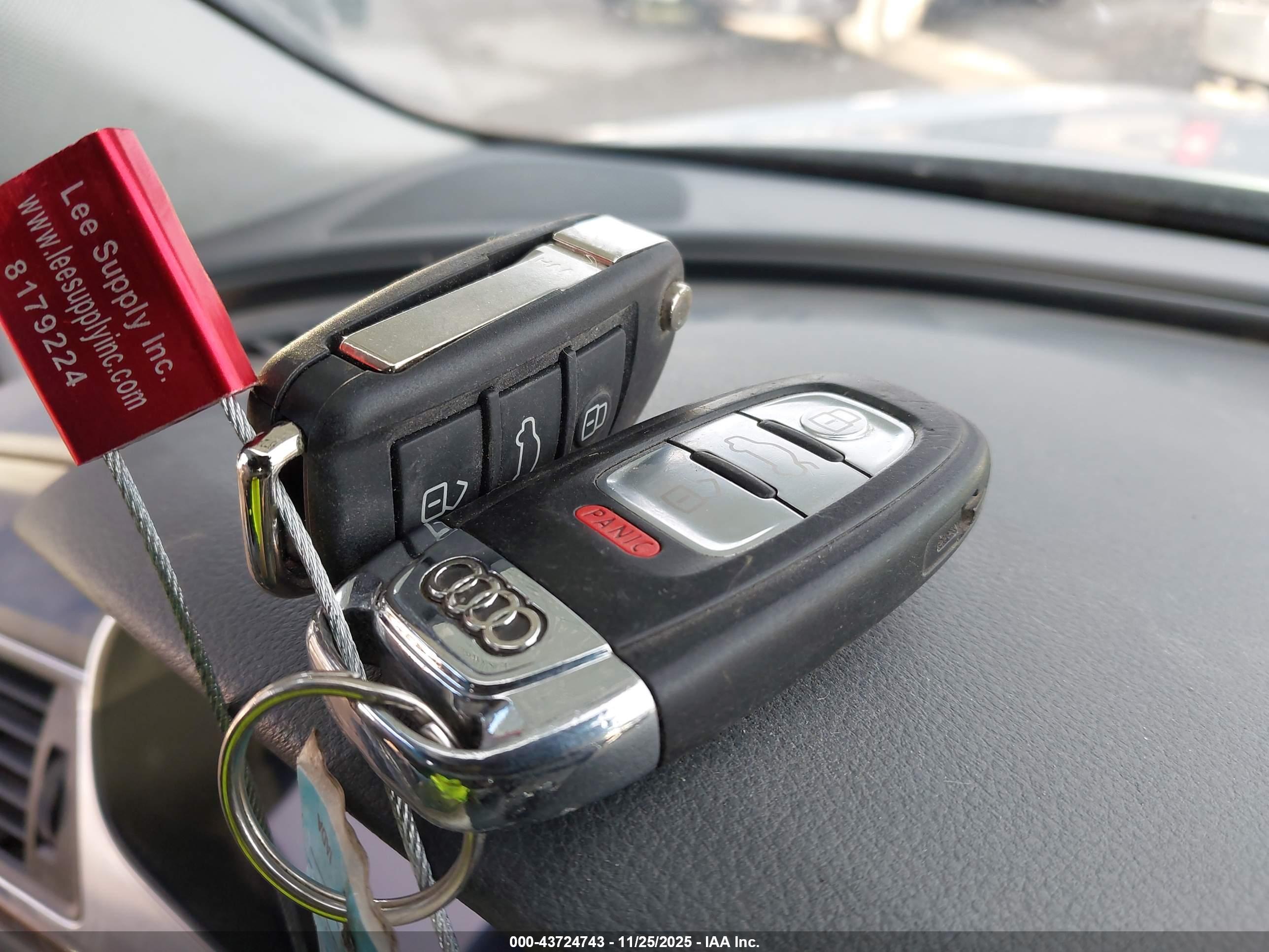 AUDI A6 image 11