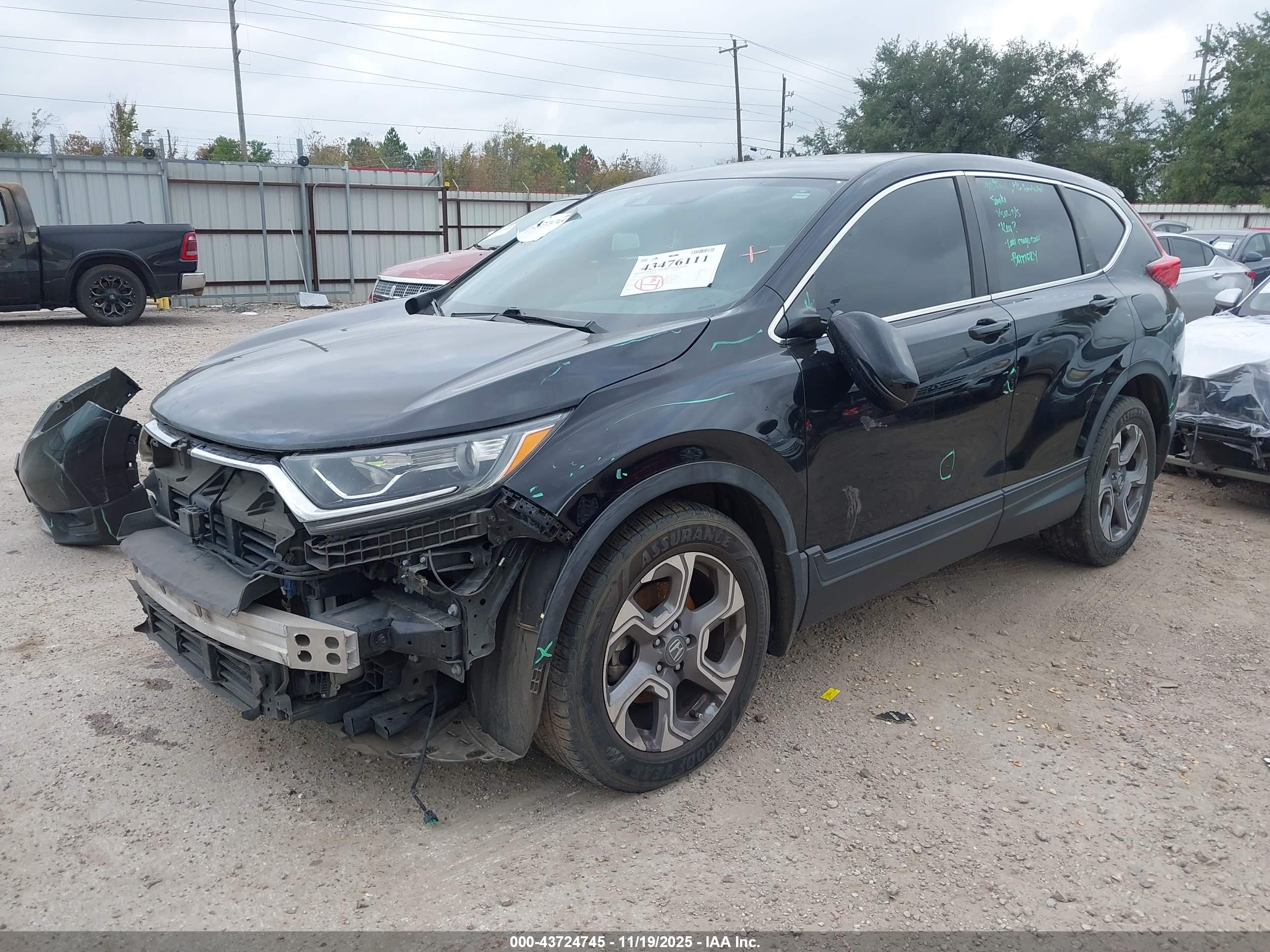 HONDA CR-V image 2