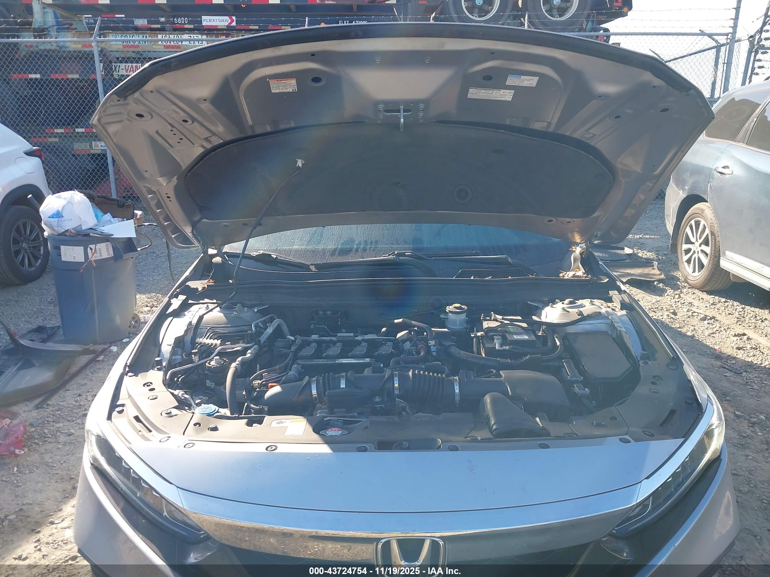 HONDA ACCORD image 10