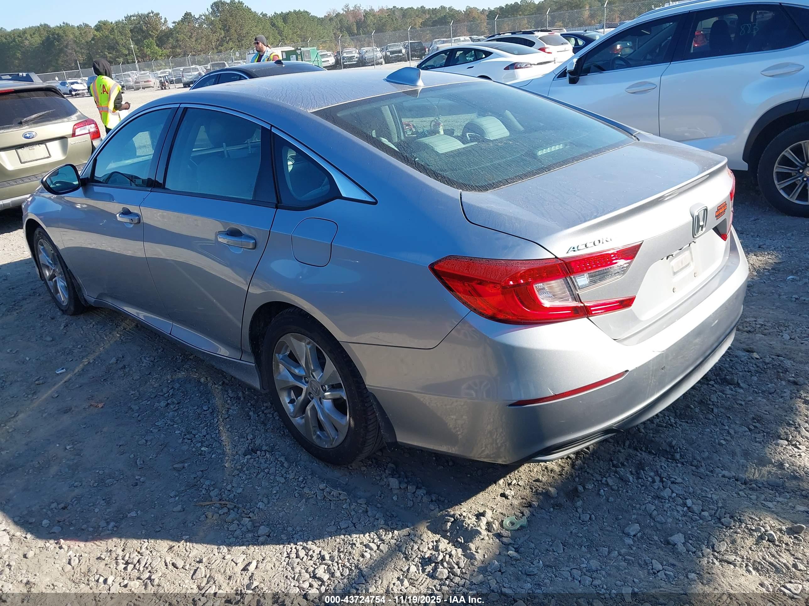 HONDA ACCORD image 3