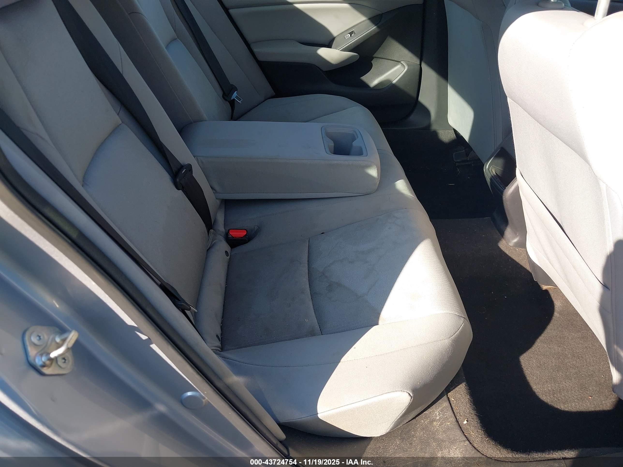 HONDA ACCORD image 8