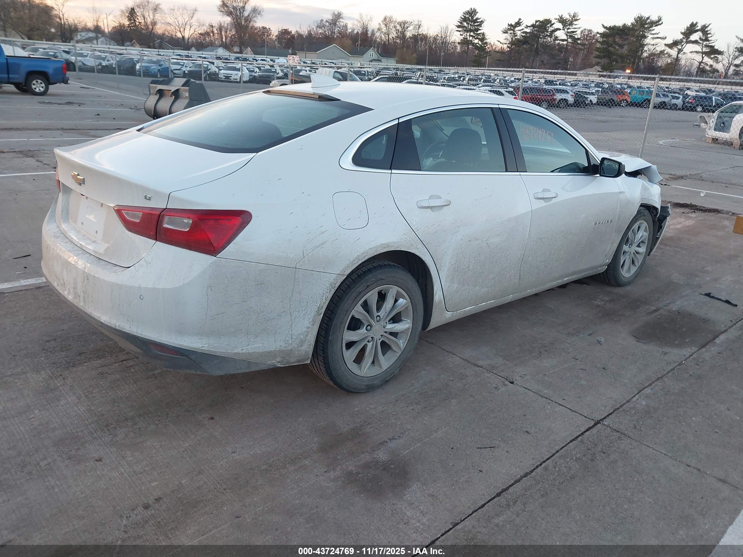 CHEVROLET MALIBU image 4