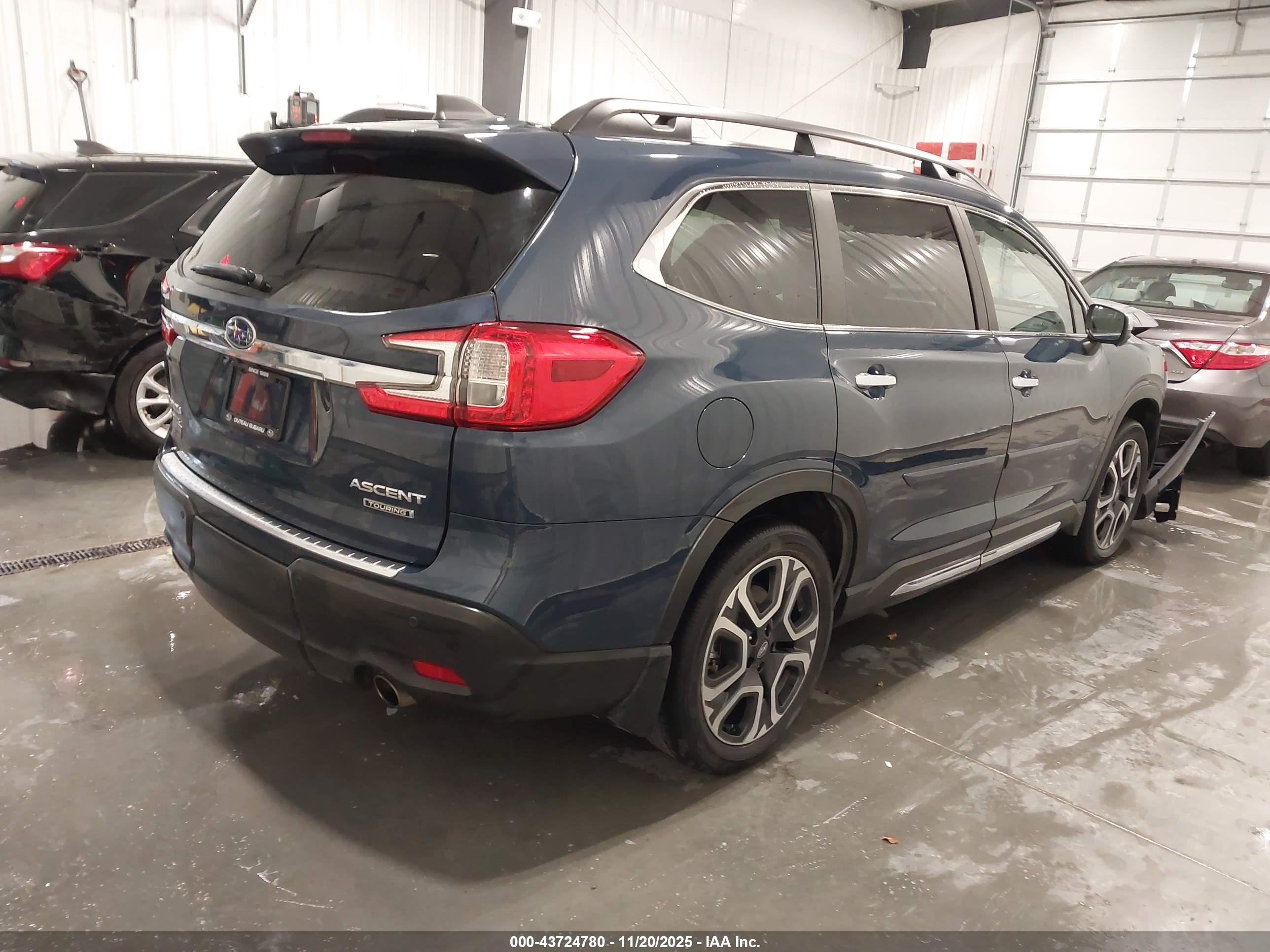 SUBARU ASCENT image 4