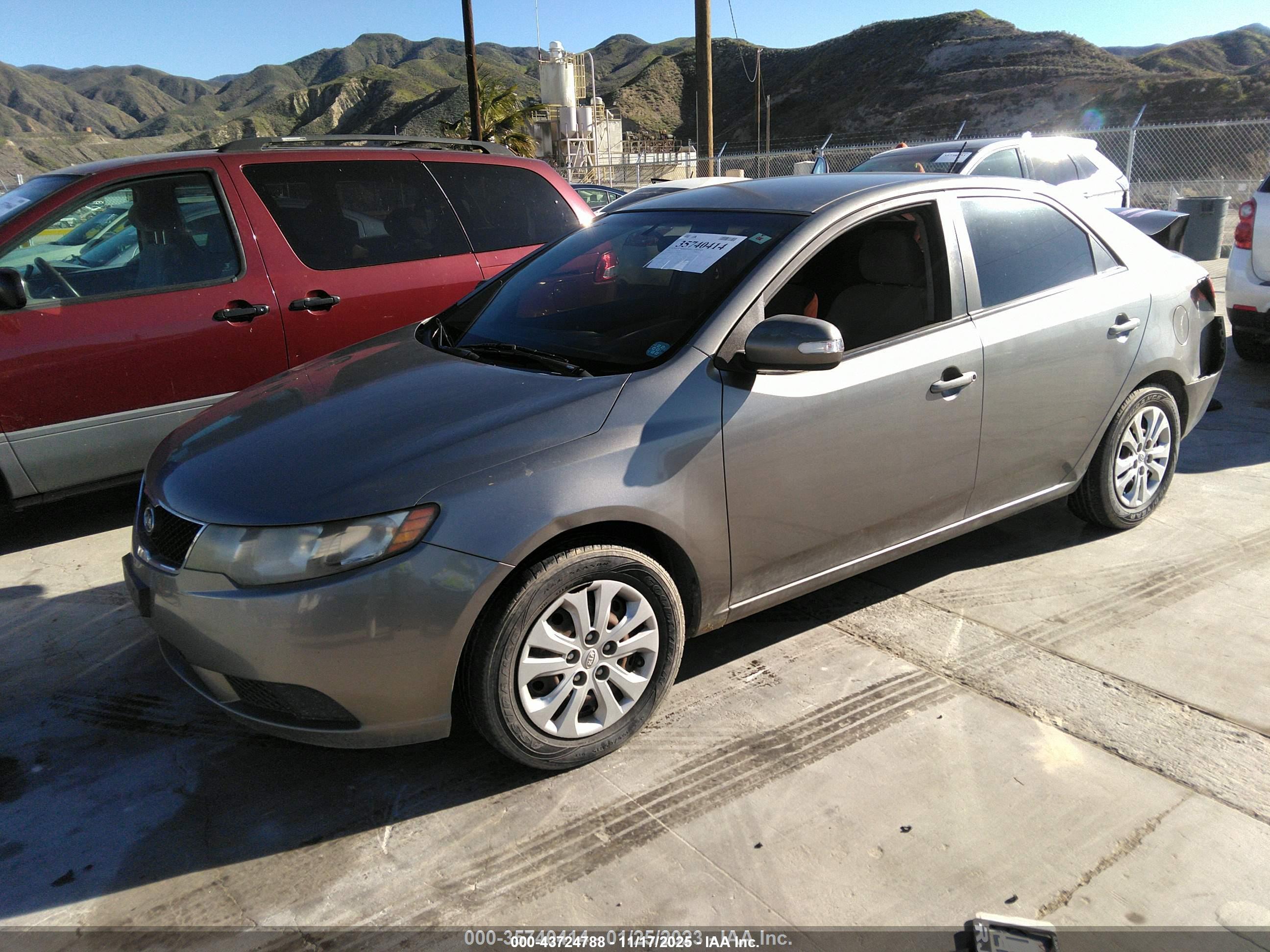 KIA FORTE image 2