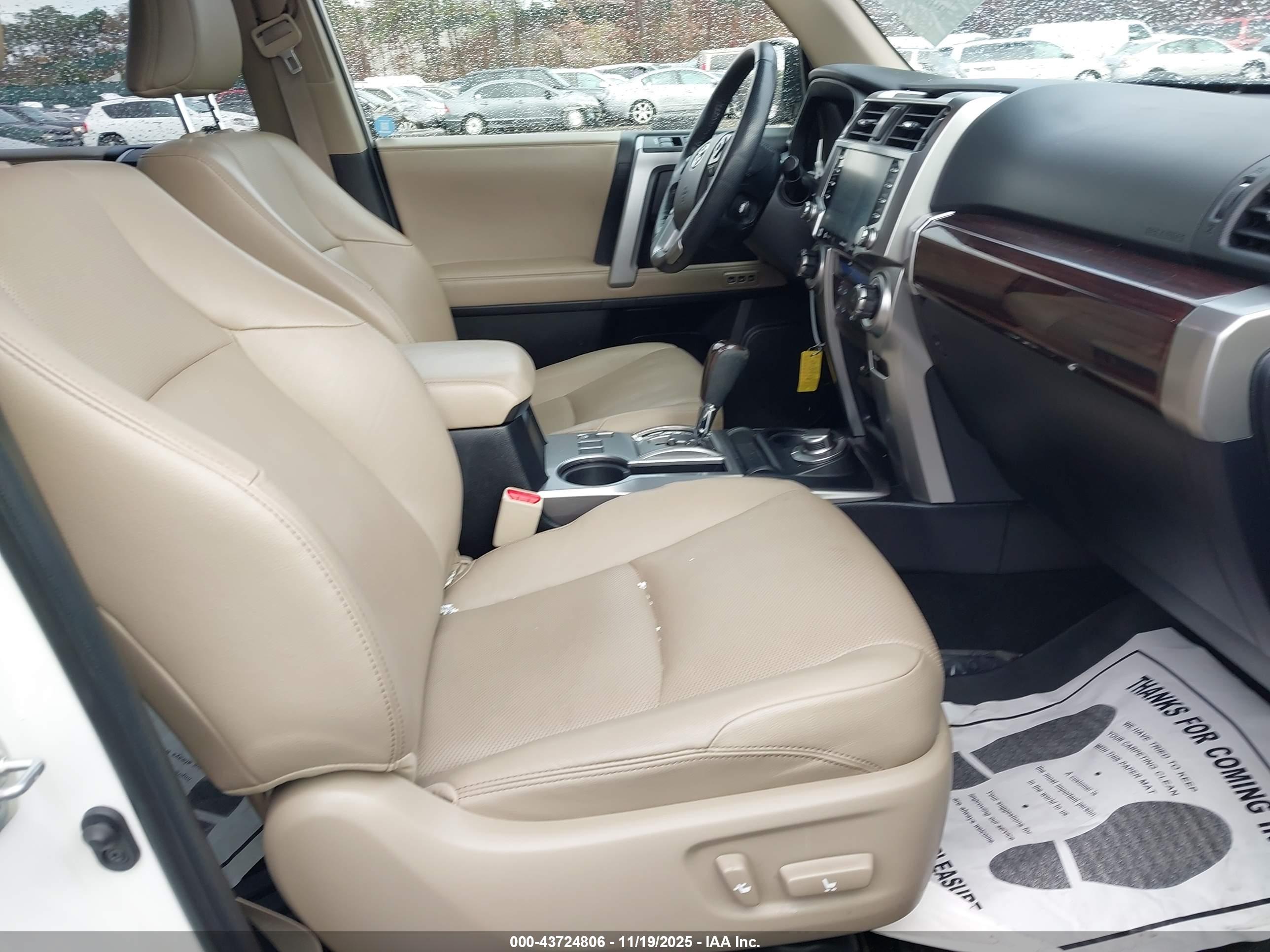 TOYOTA 4RUNNER image 5