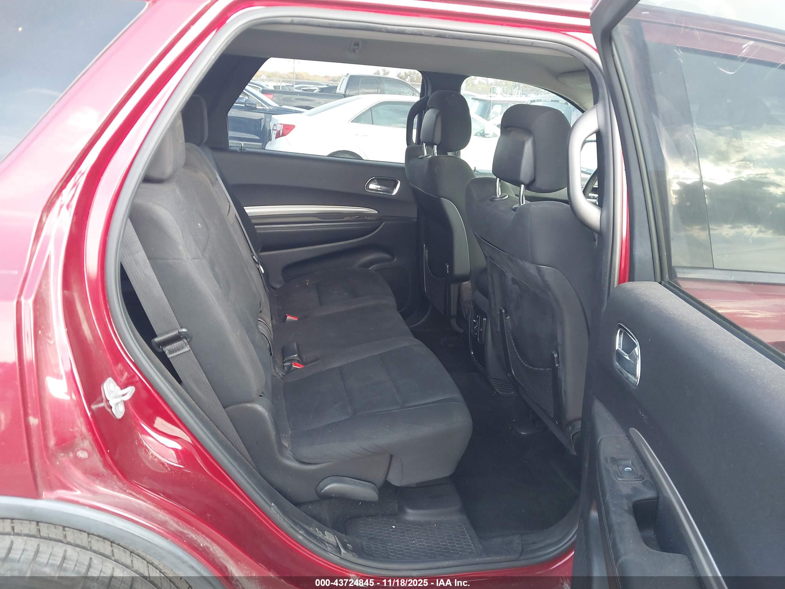 DODGE DURANGO image 8