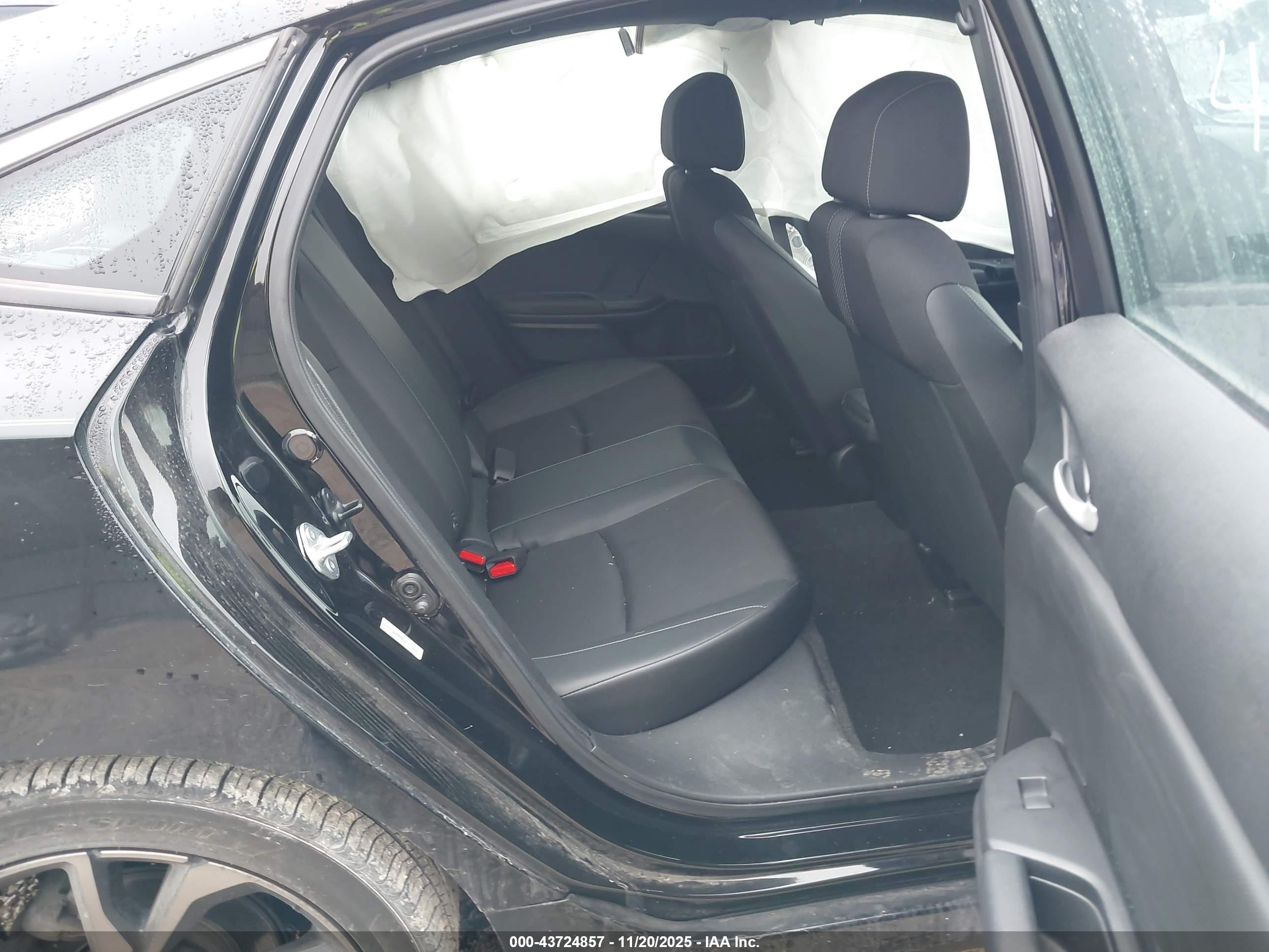 HONDA CIVIC image 8