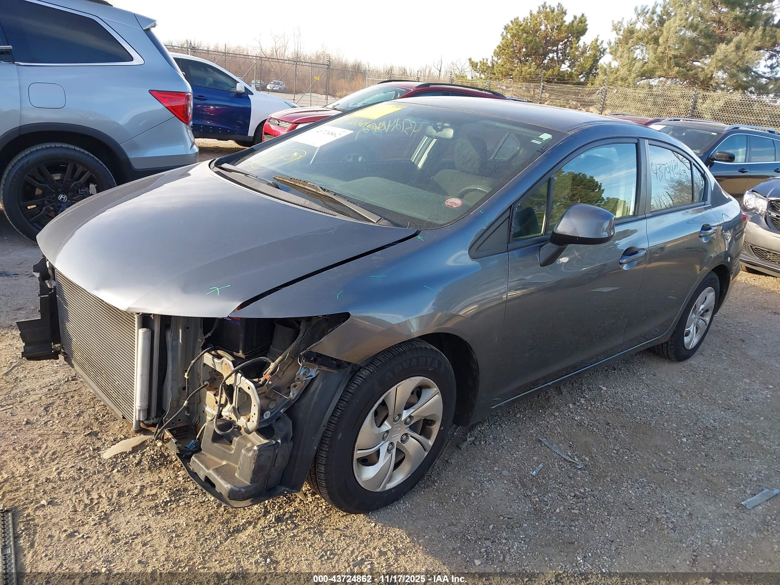 HONDA CIVIC image 2