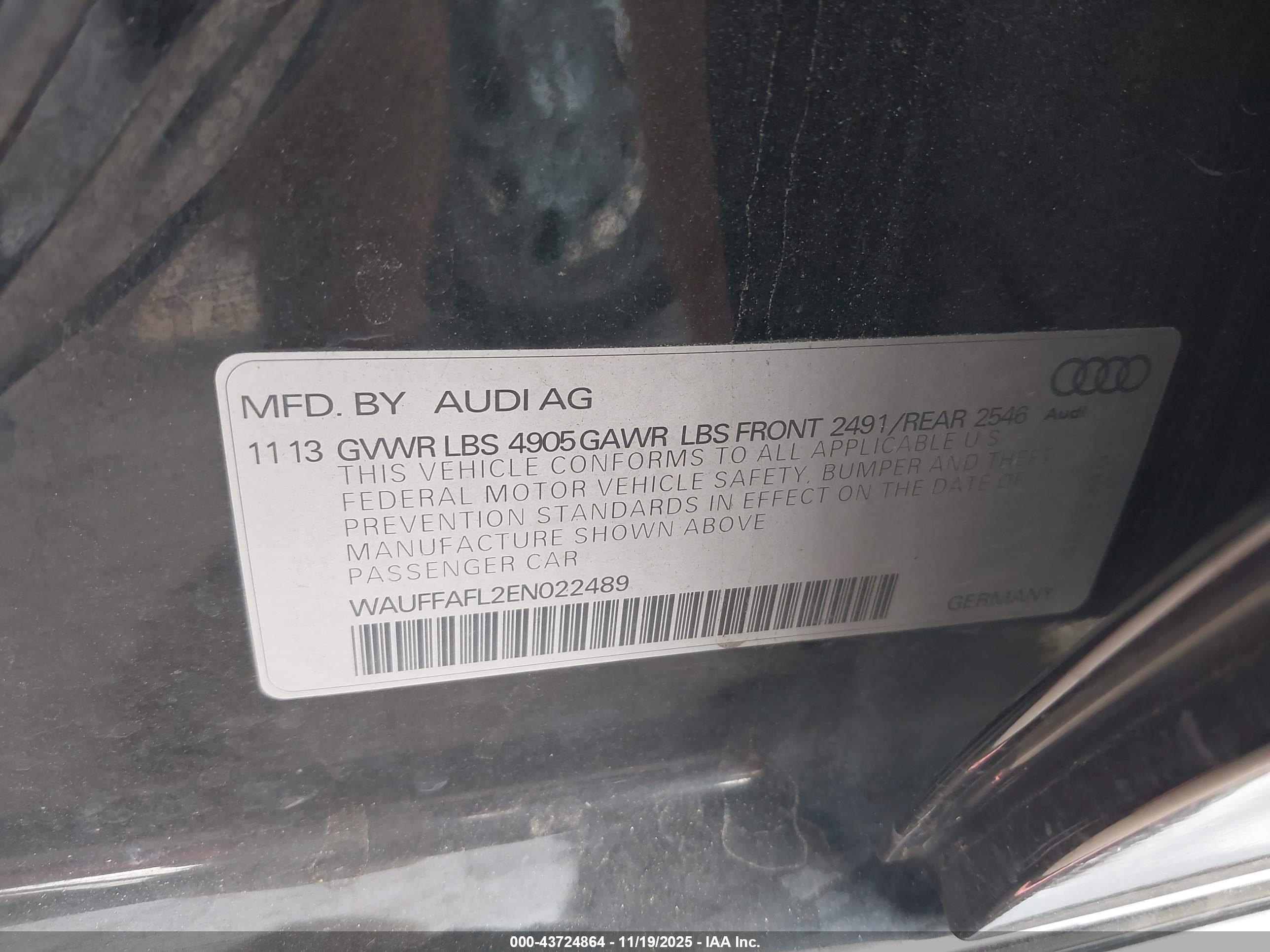 AUDI A4 image 9