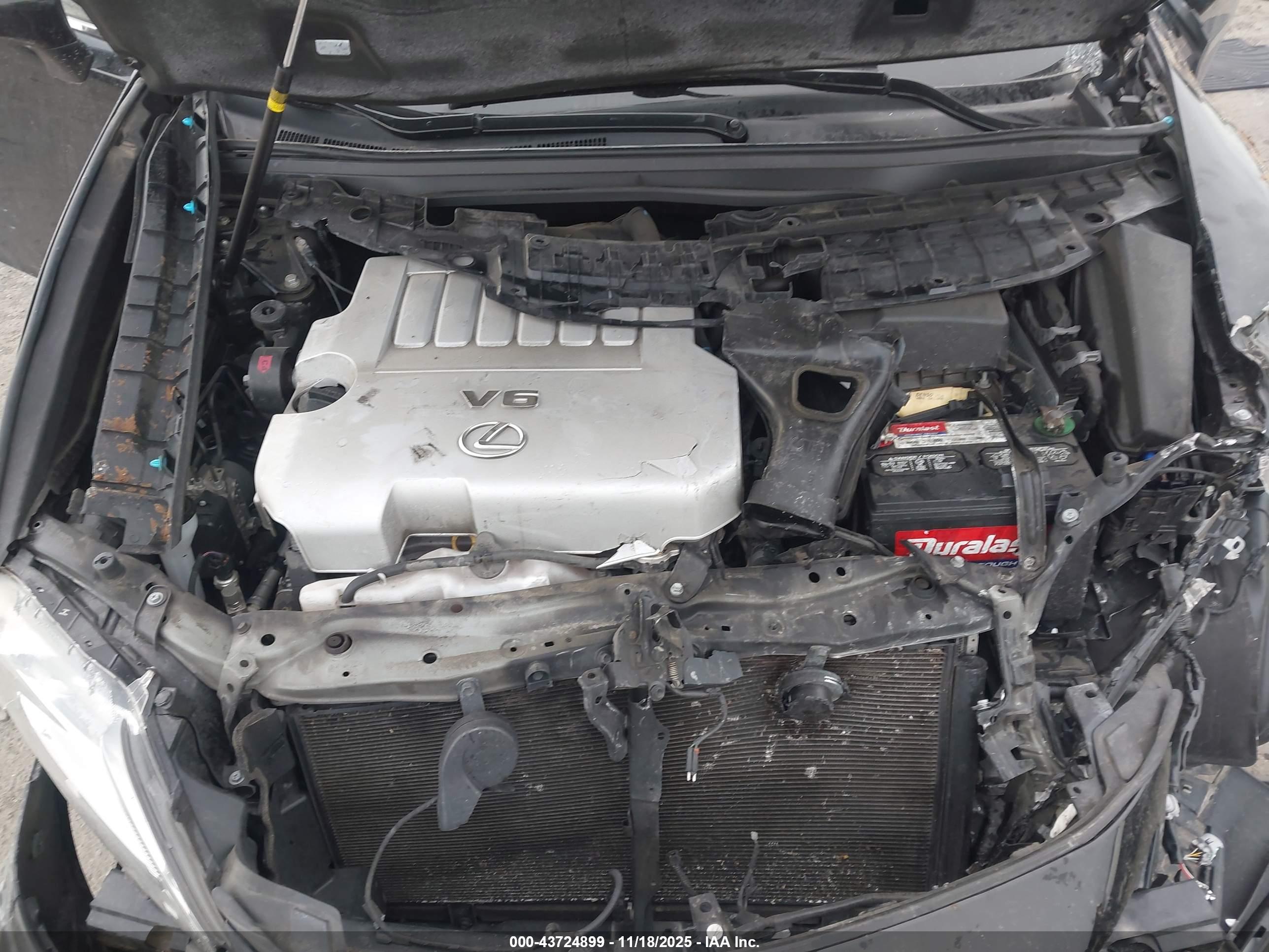 LEXUS ES image 10