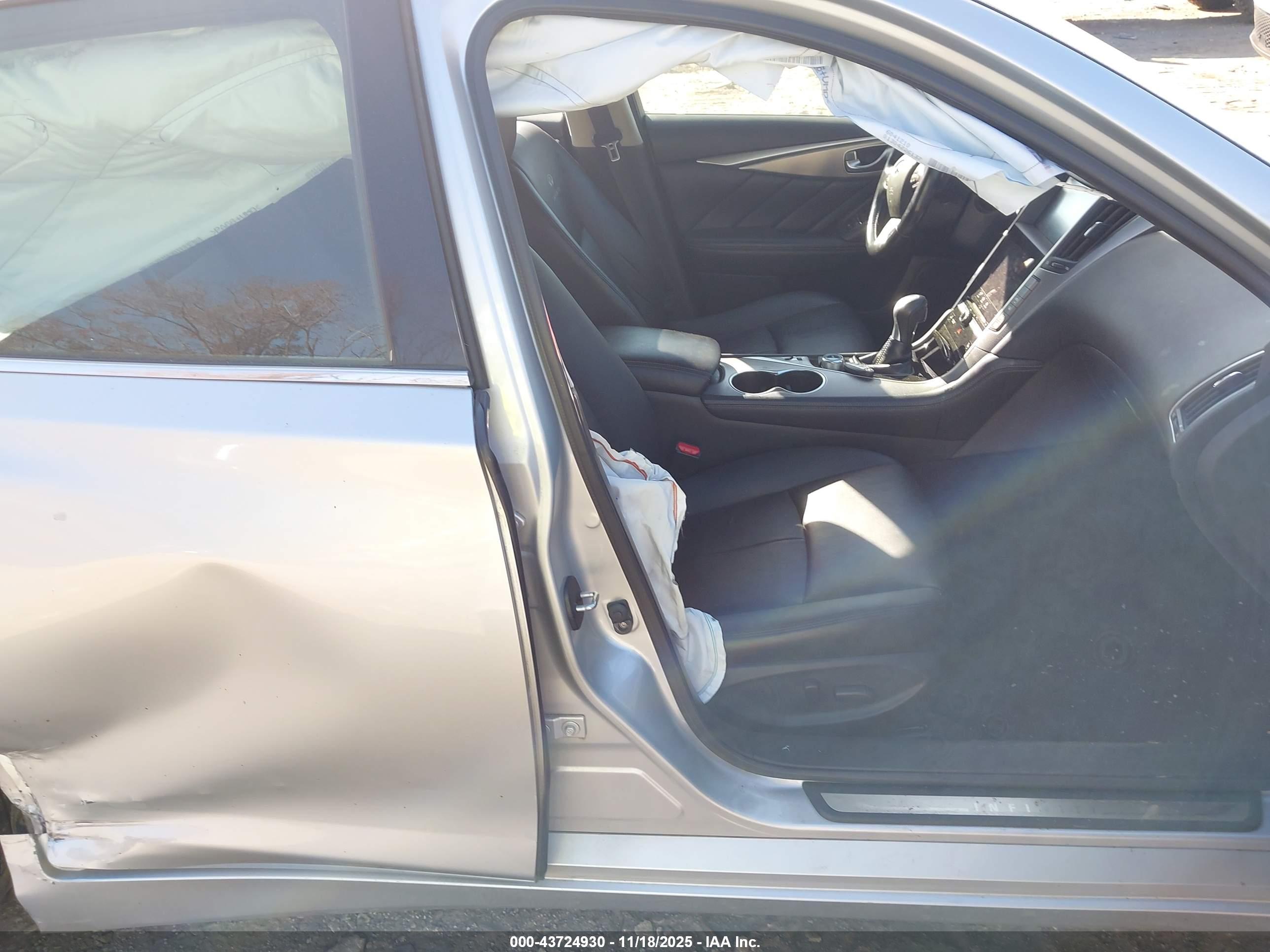 INFINITI Q50 image 5