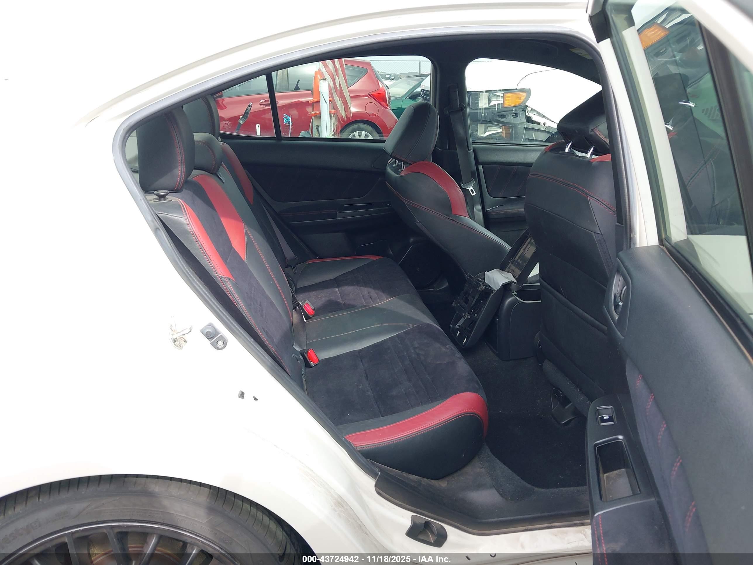 SUBARU WRX image 8