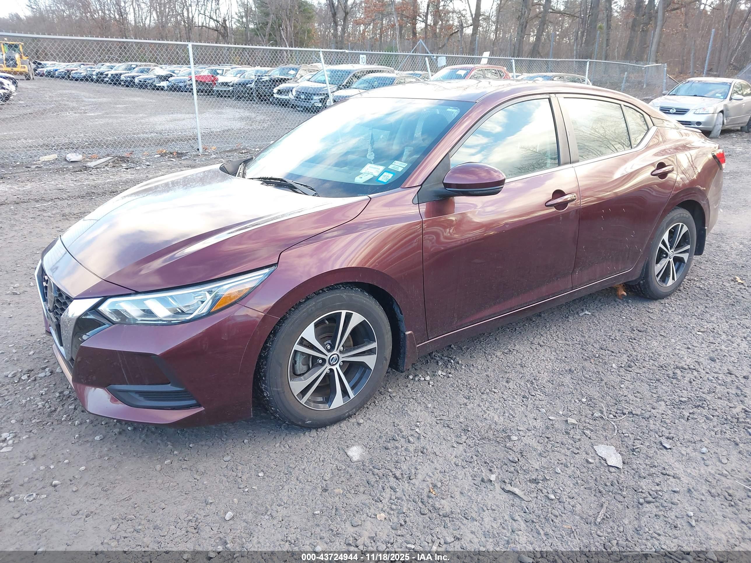 NISSAN SENTRA image 2