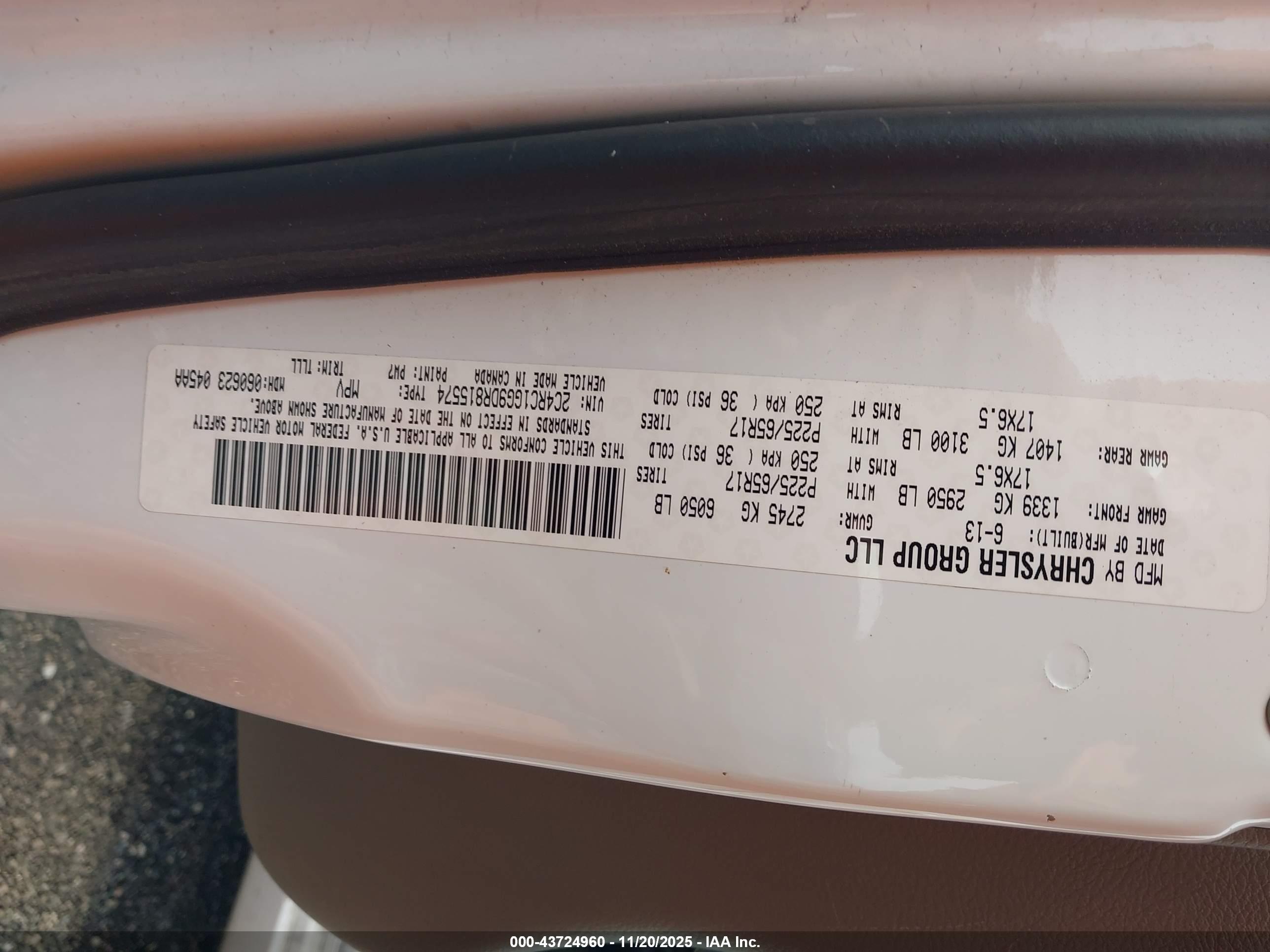 CHRYSLER TOWN image 9