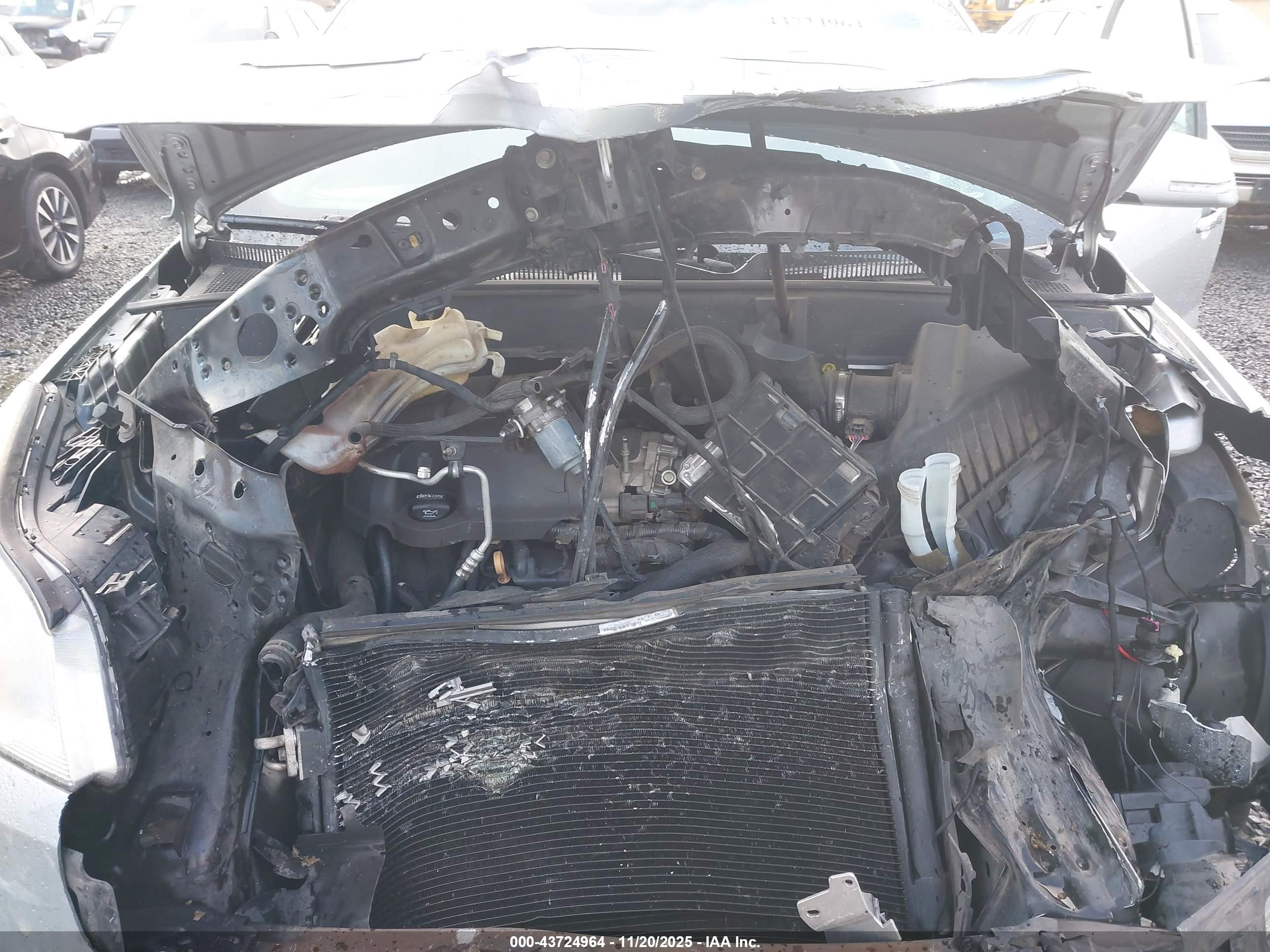 CHEVROLET TRAVERSE image 10
