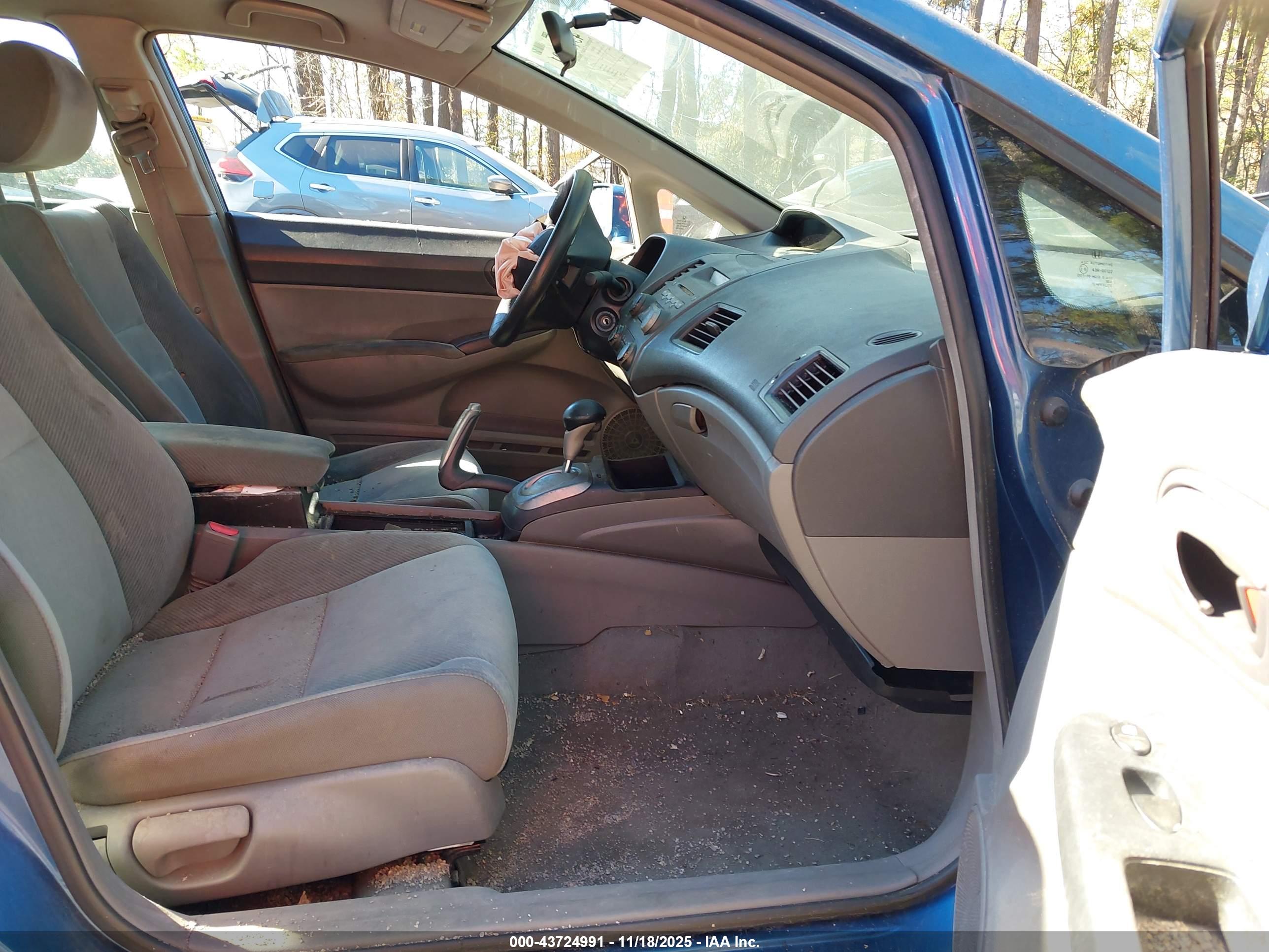 HONDA CIVIC image 5