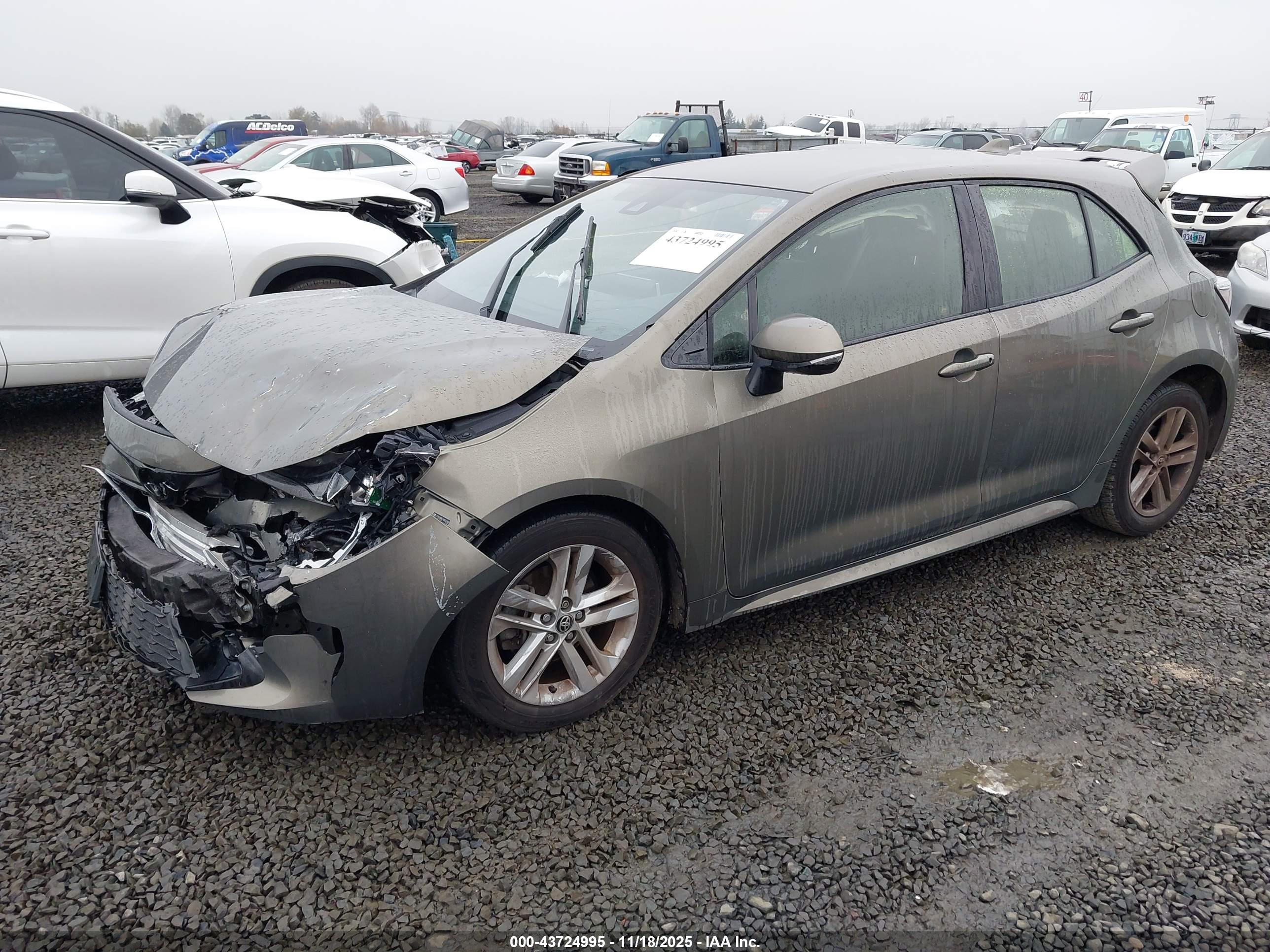 TOYOTA COROLLA image 2