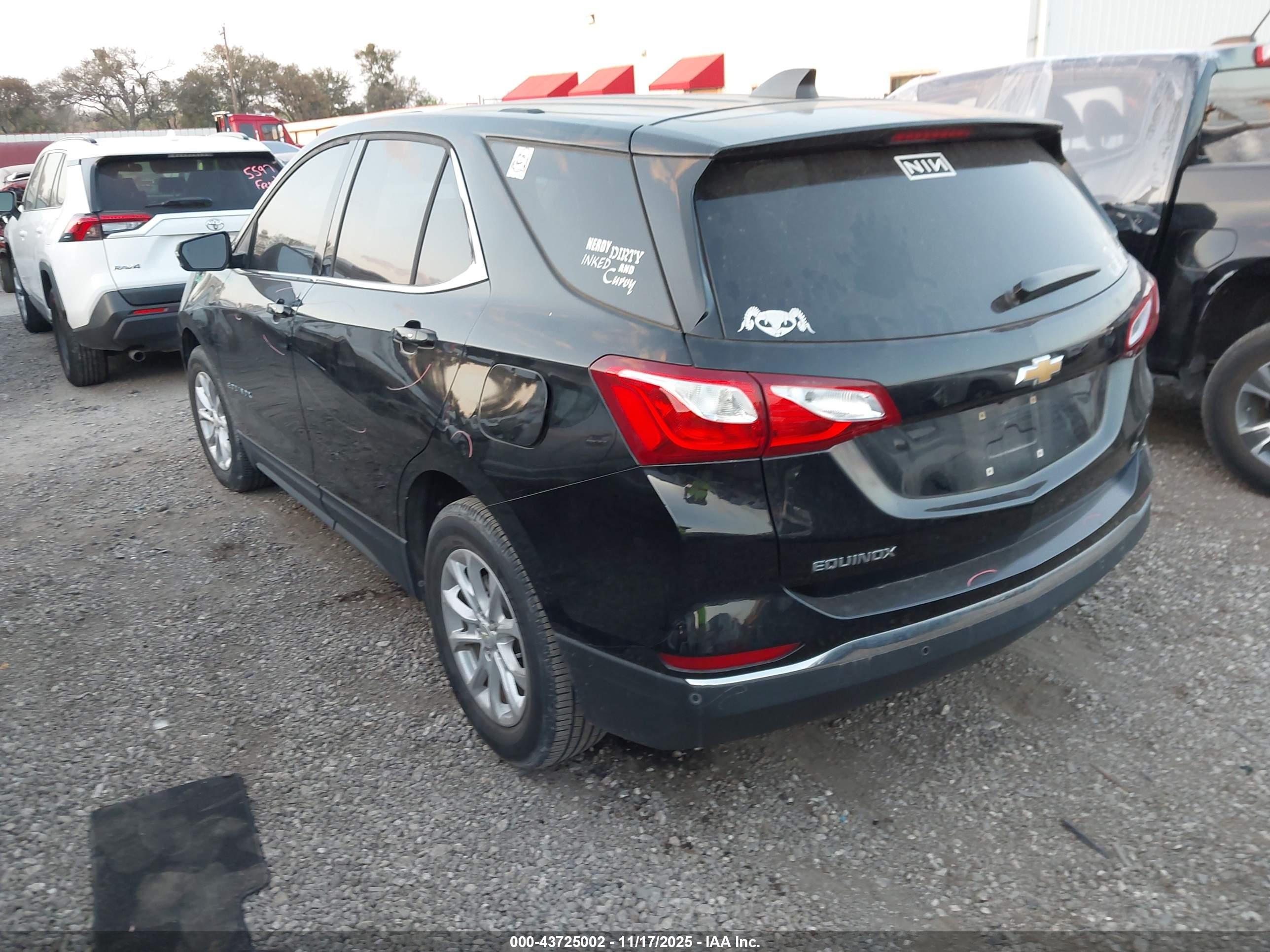 CHEVROLET EQUINOX image 3
