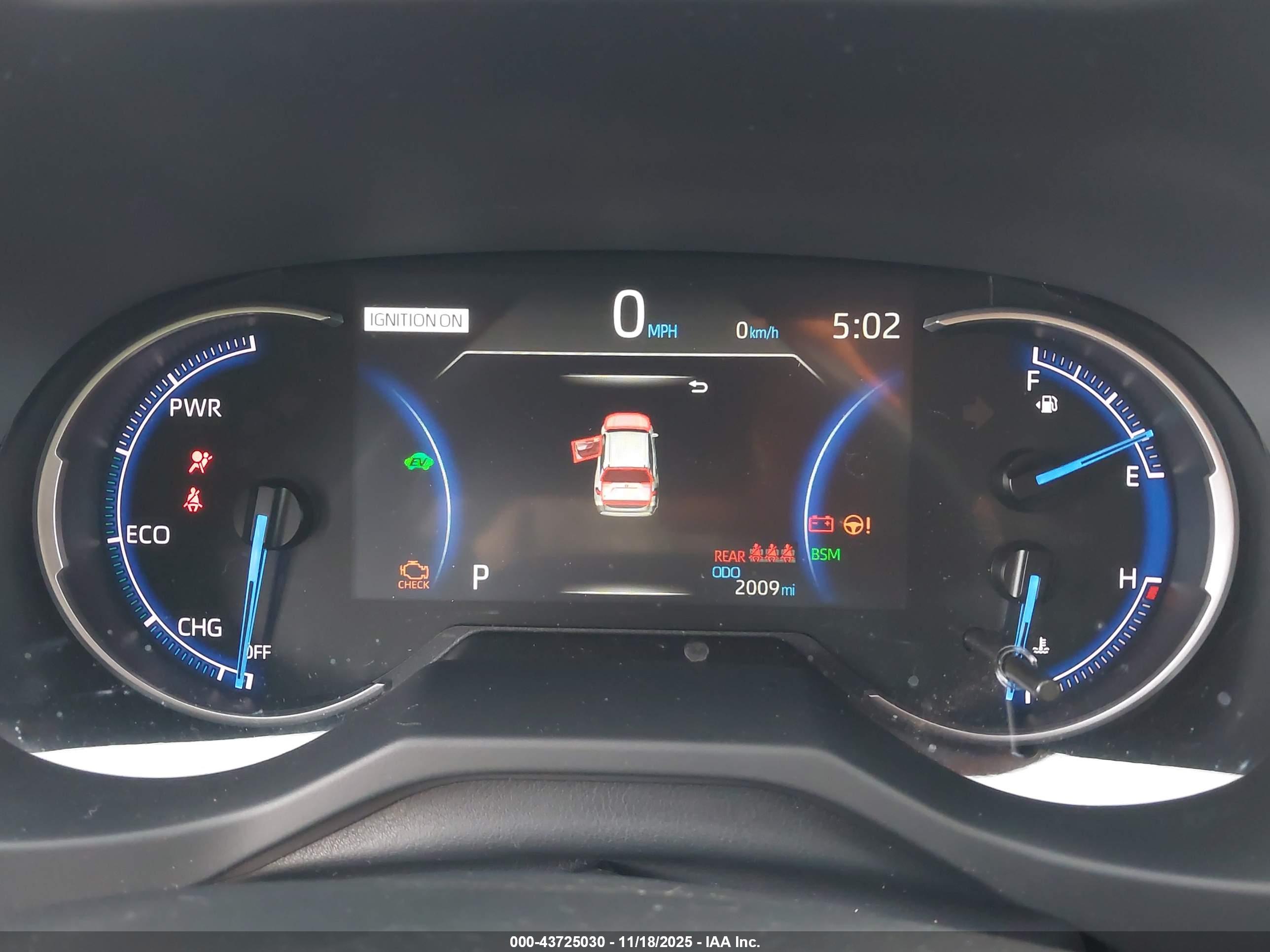 TOYOTA RAV4 image 7