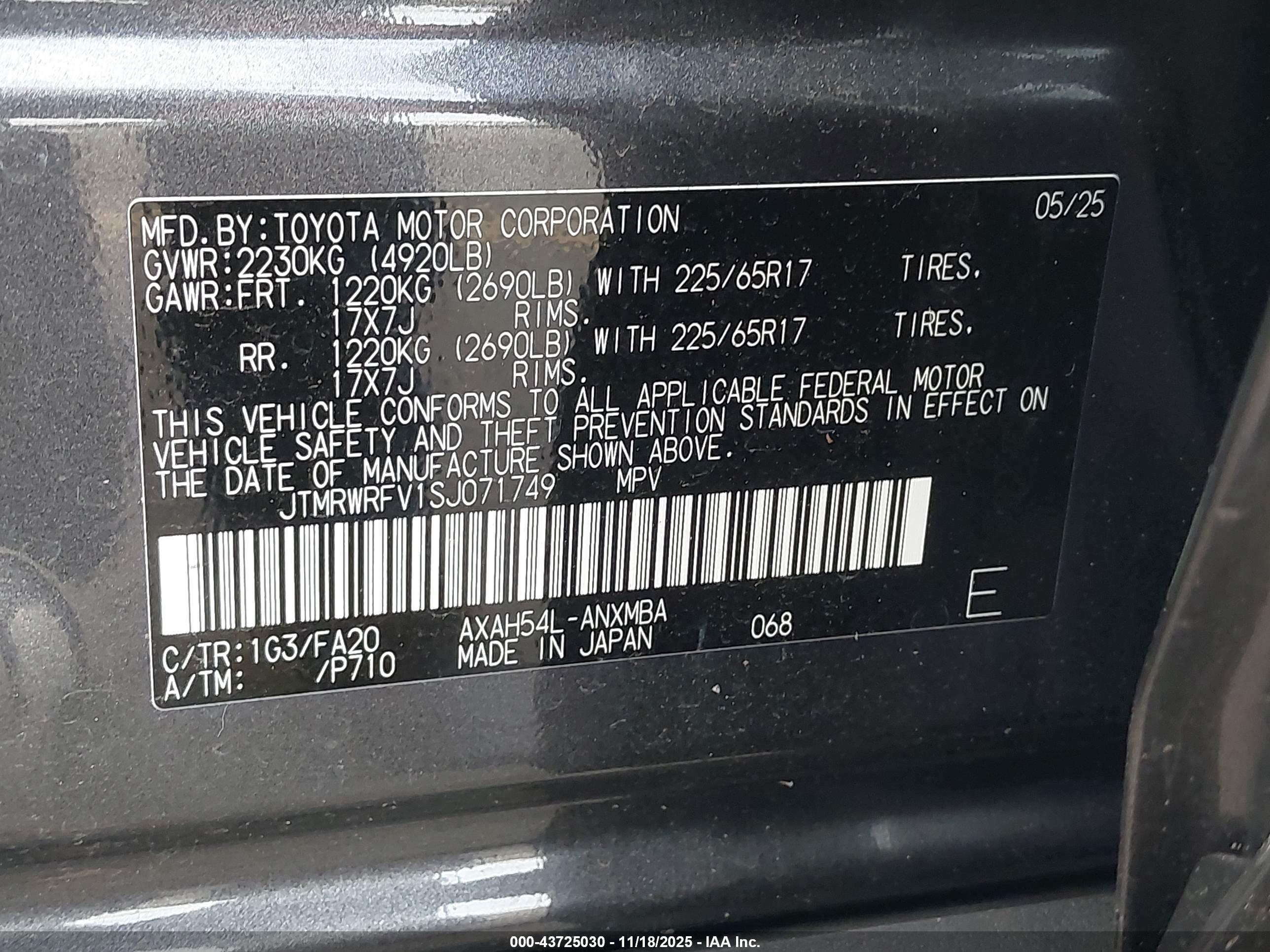 TOYOTA RAV4 image 9