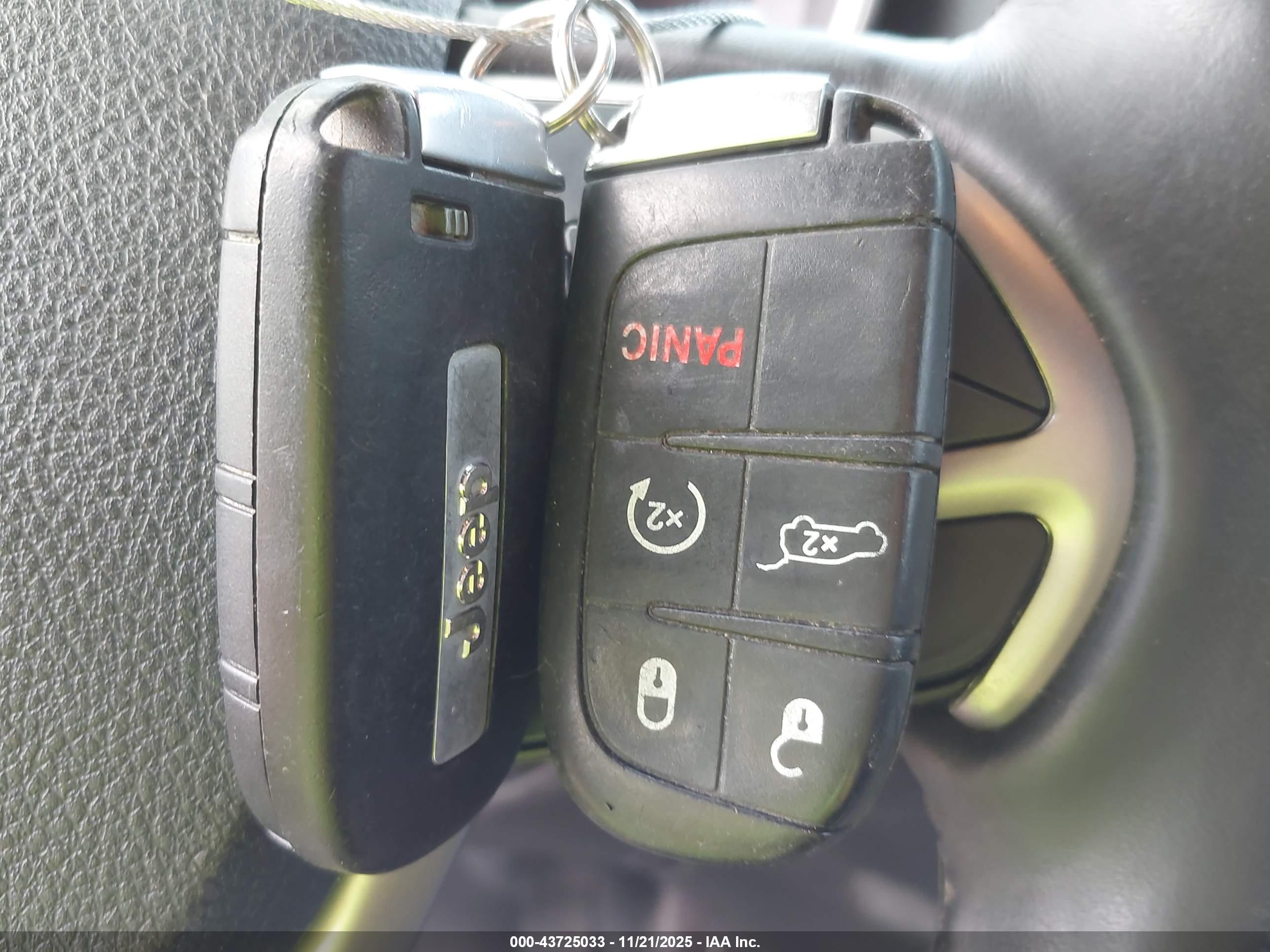 JEEP GRAND image 11