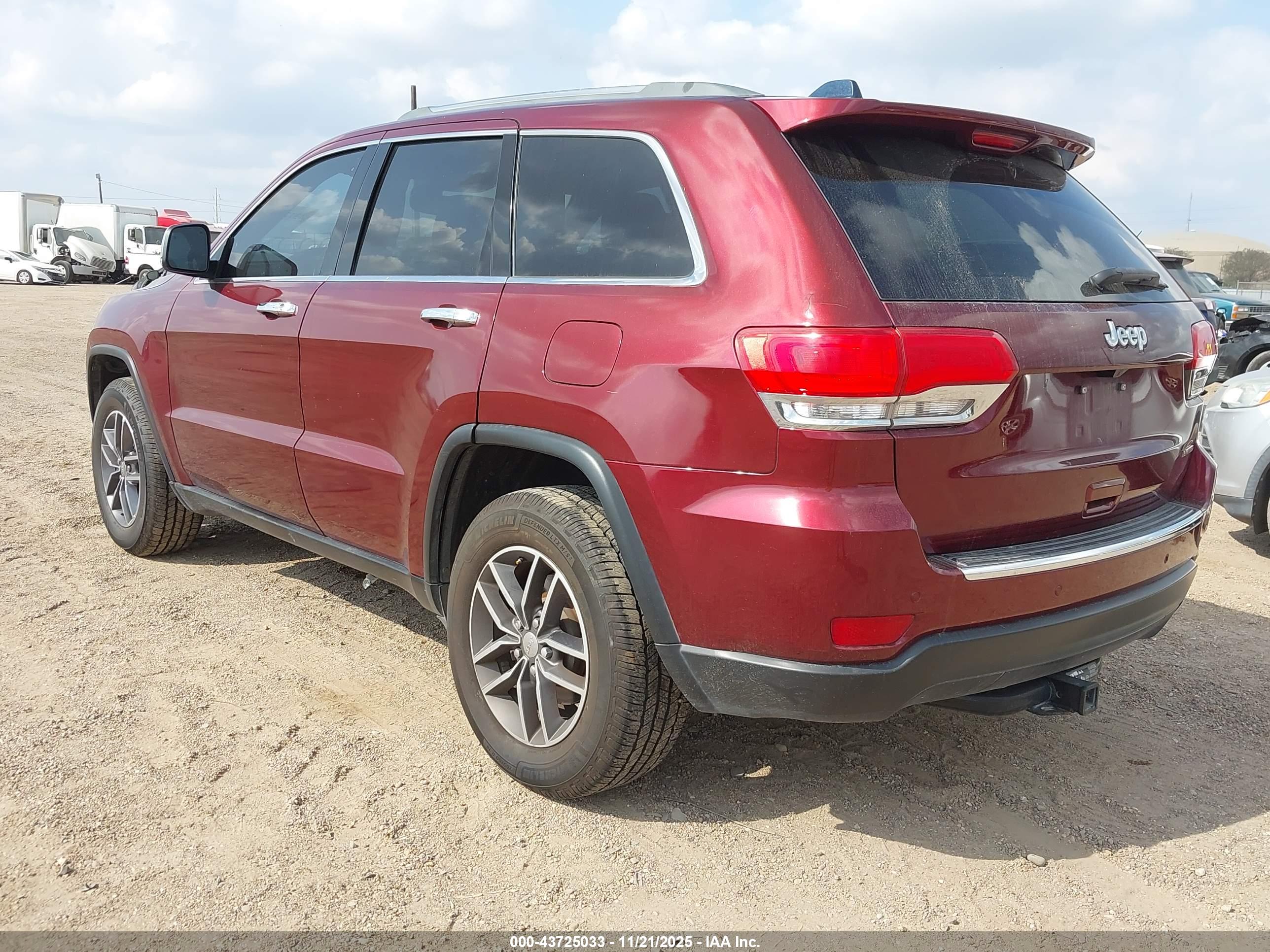 JEEP GRAND image 3