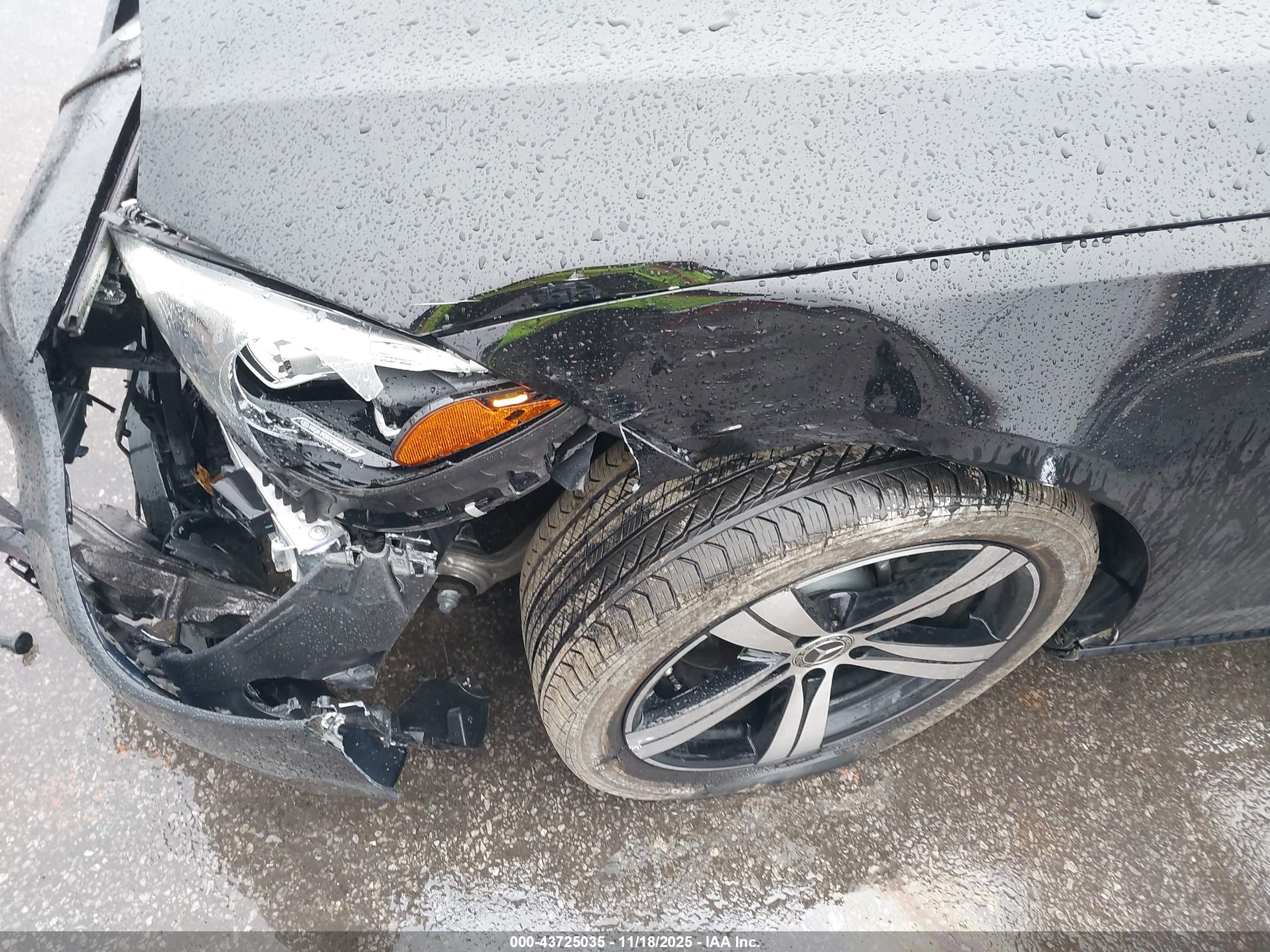 MERCEDES-BENZ C image 6
