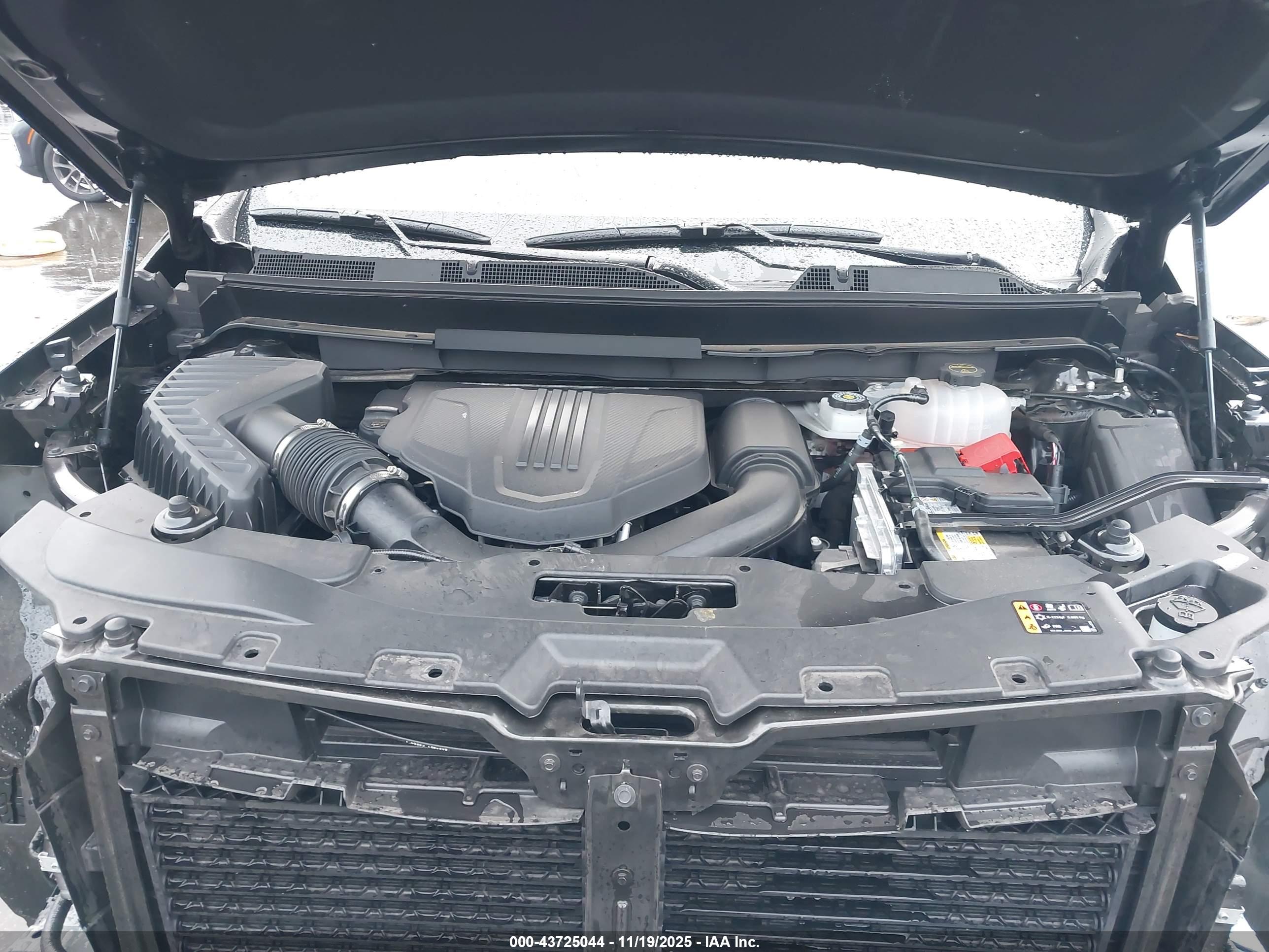 CHEVROLET TRAVERSE image 10