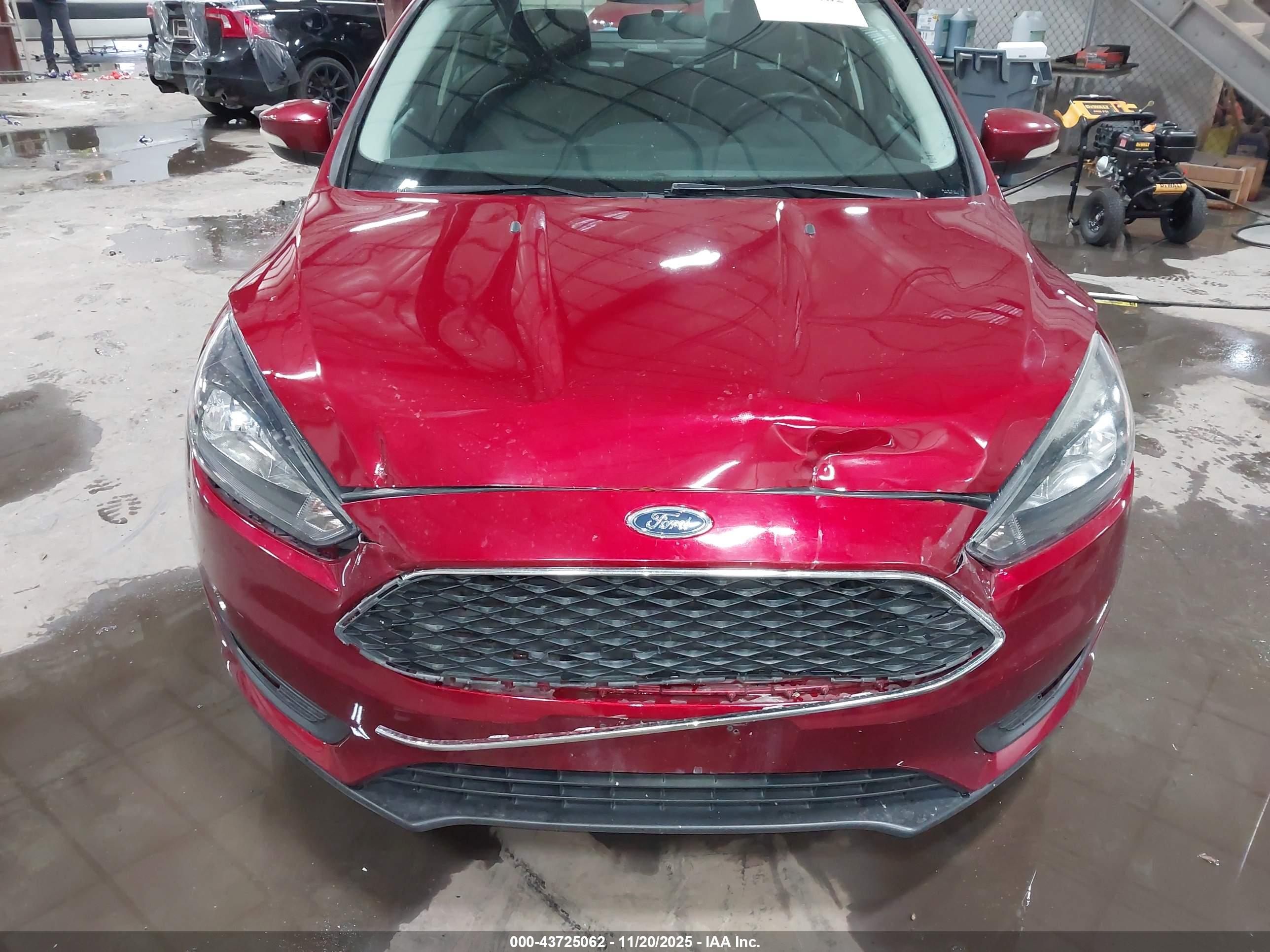 FORD FOCUS image 6